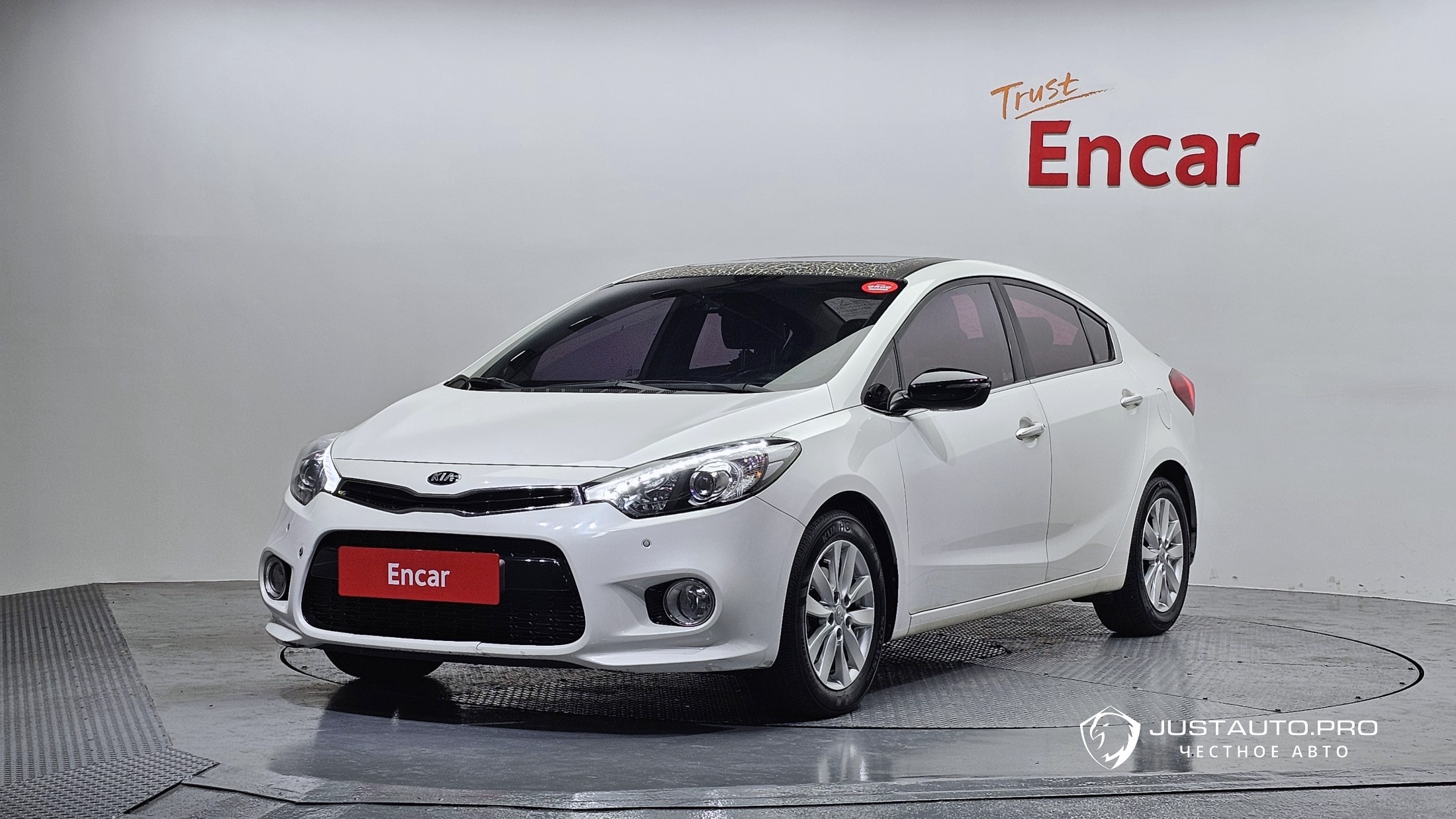 Автомобиль Kia K3