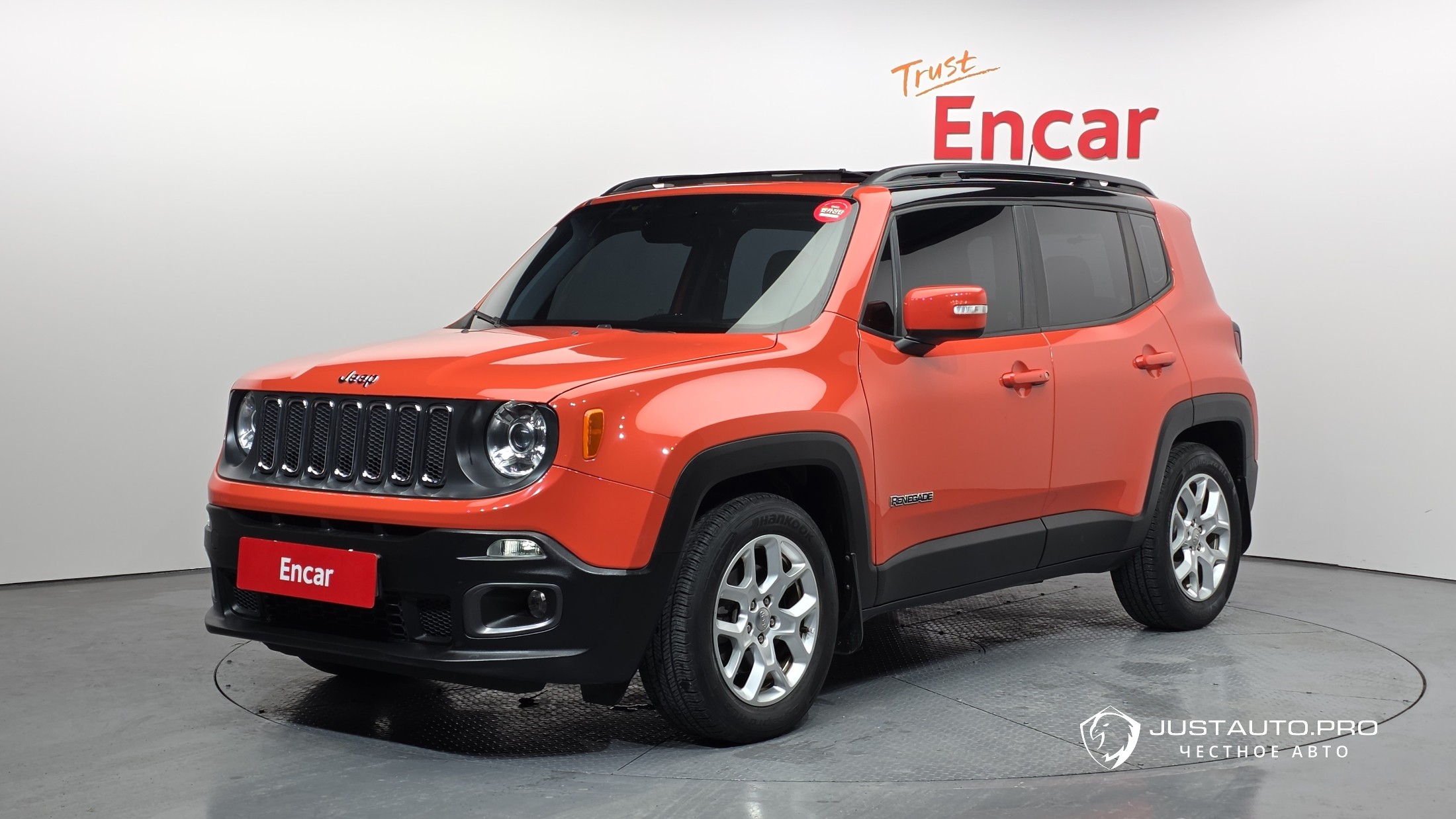 Автомобиль Jeep Renegade