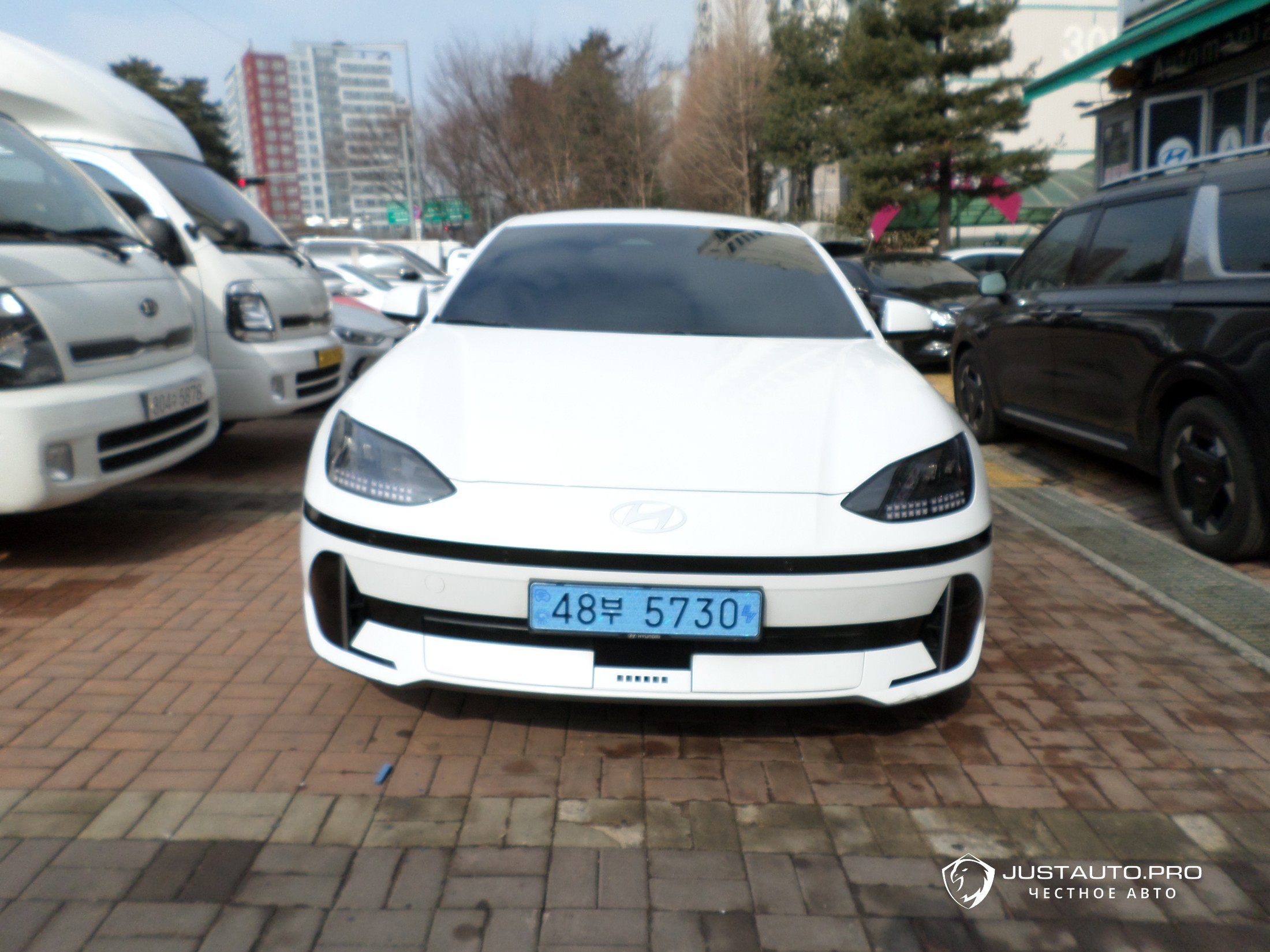 Автомобиль Hyundai Ioniq6