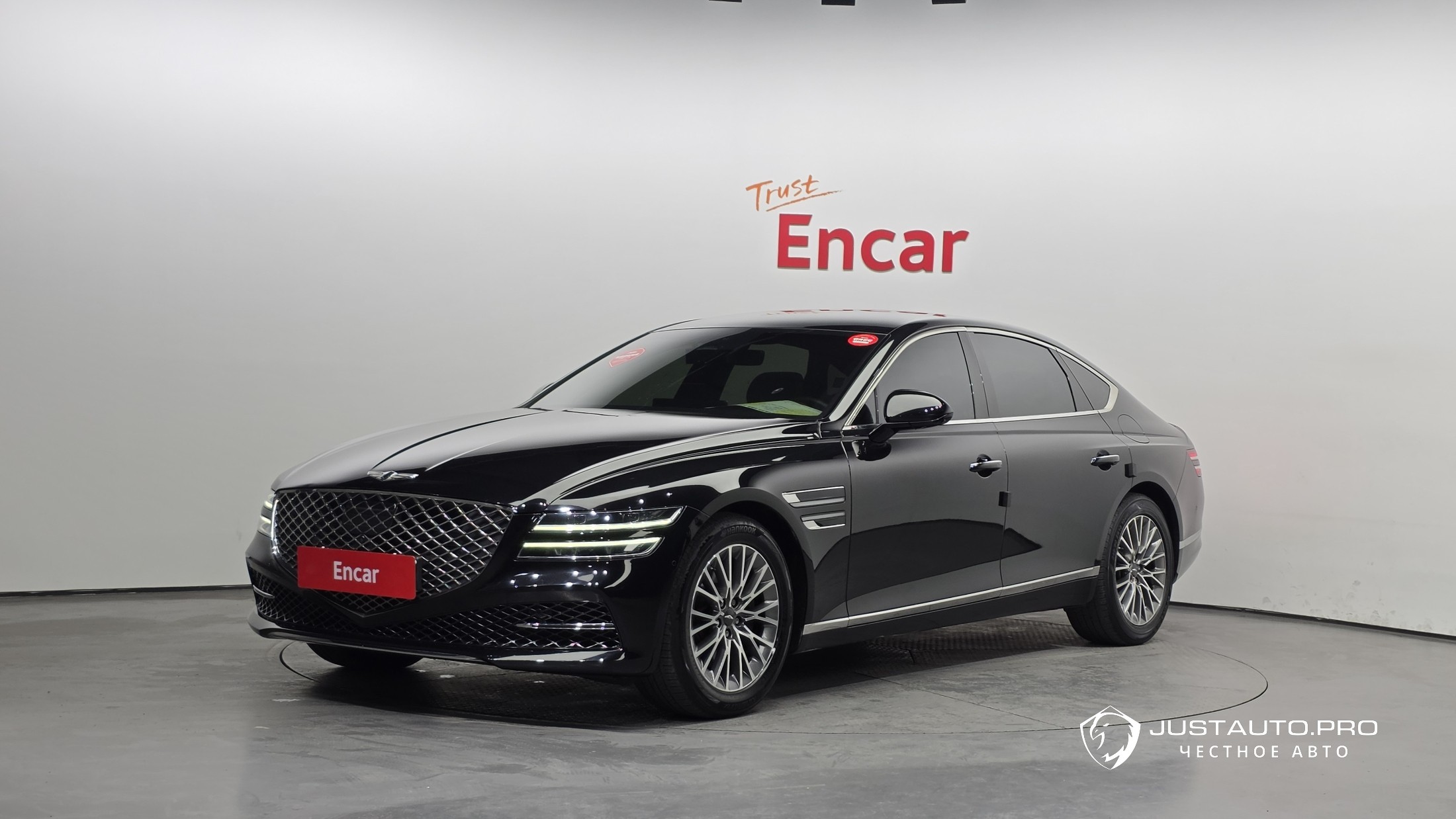 Автомобиль Genesis G80