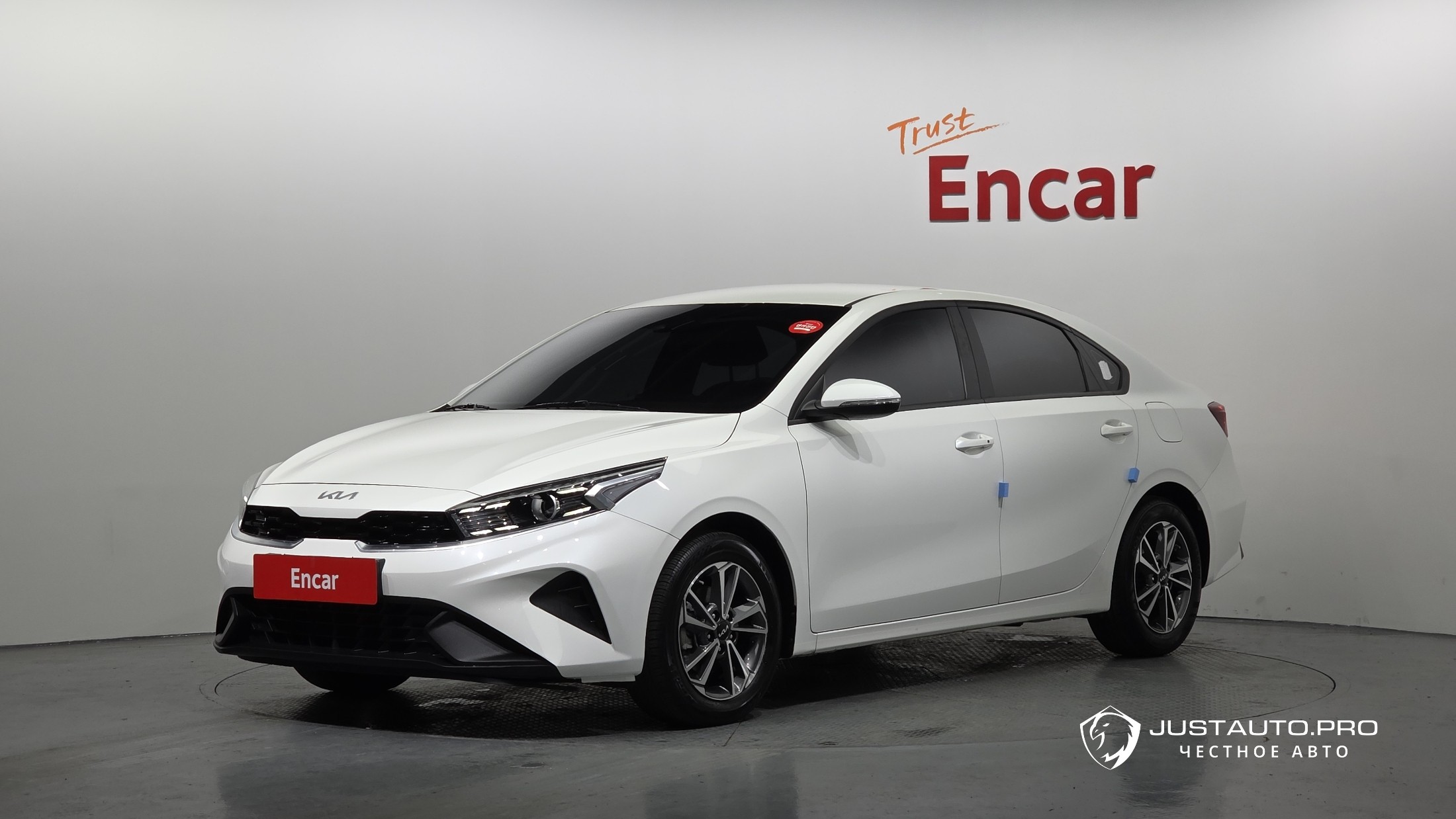 Автомобиль Kia K3