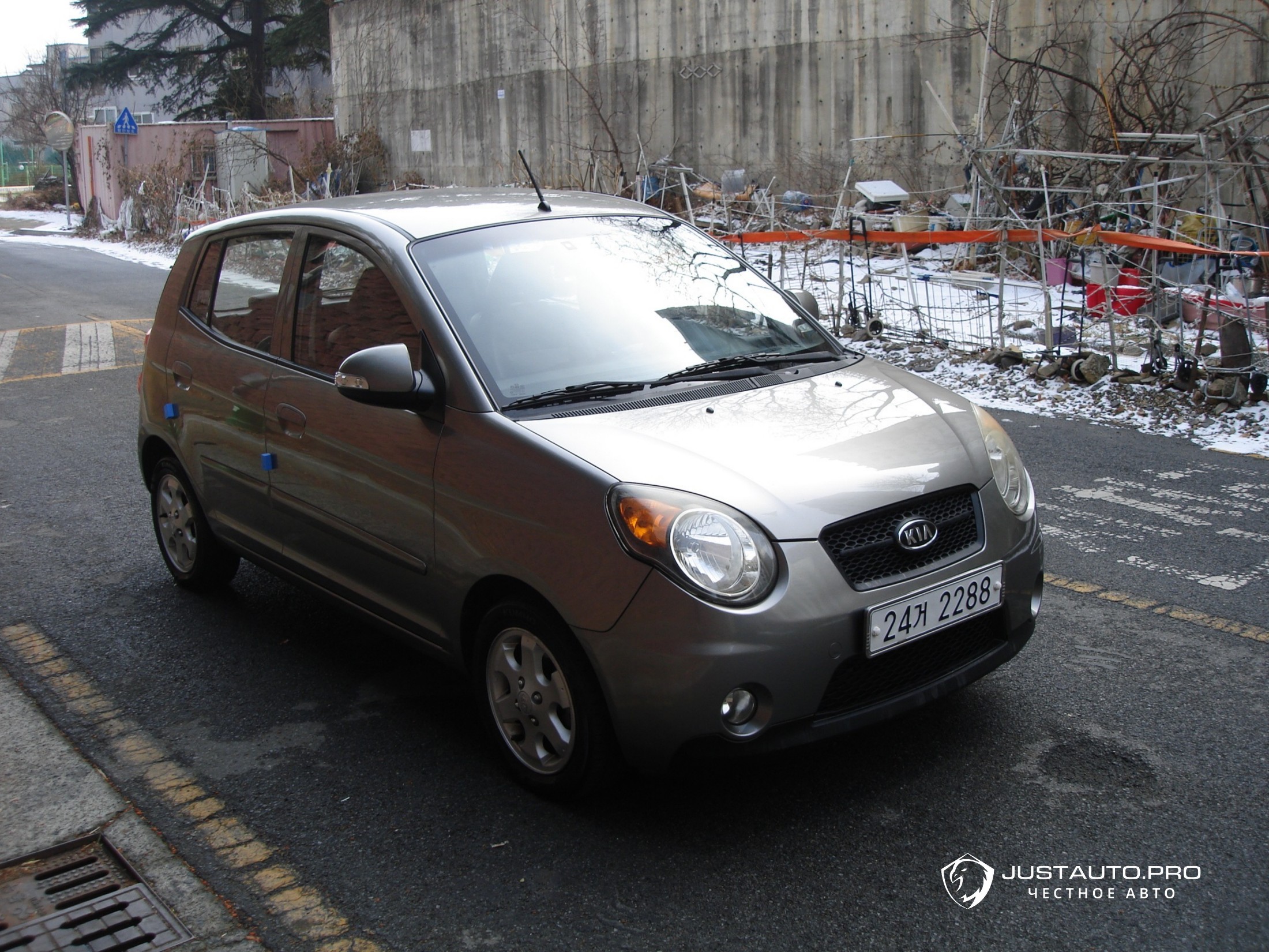 Автомобиль Kia morning