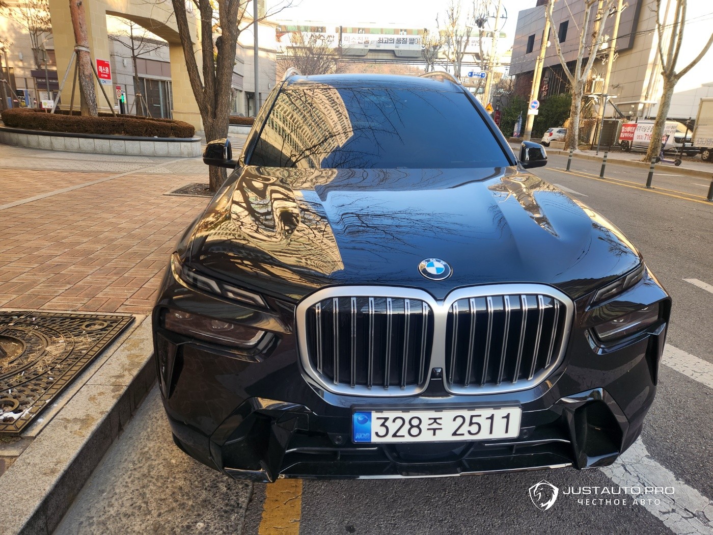 Автомобиль BMW X7