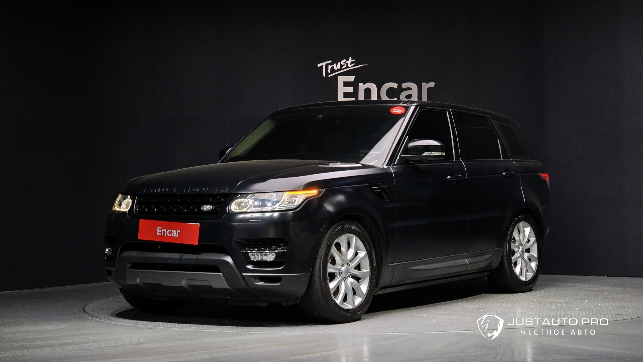 Автомобиль Land Rover Range Rover Sport