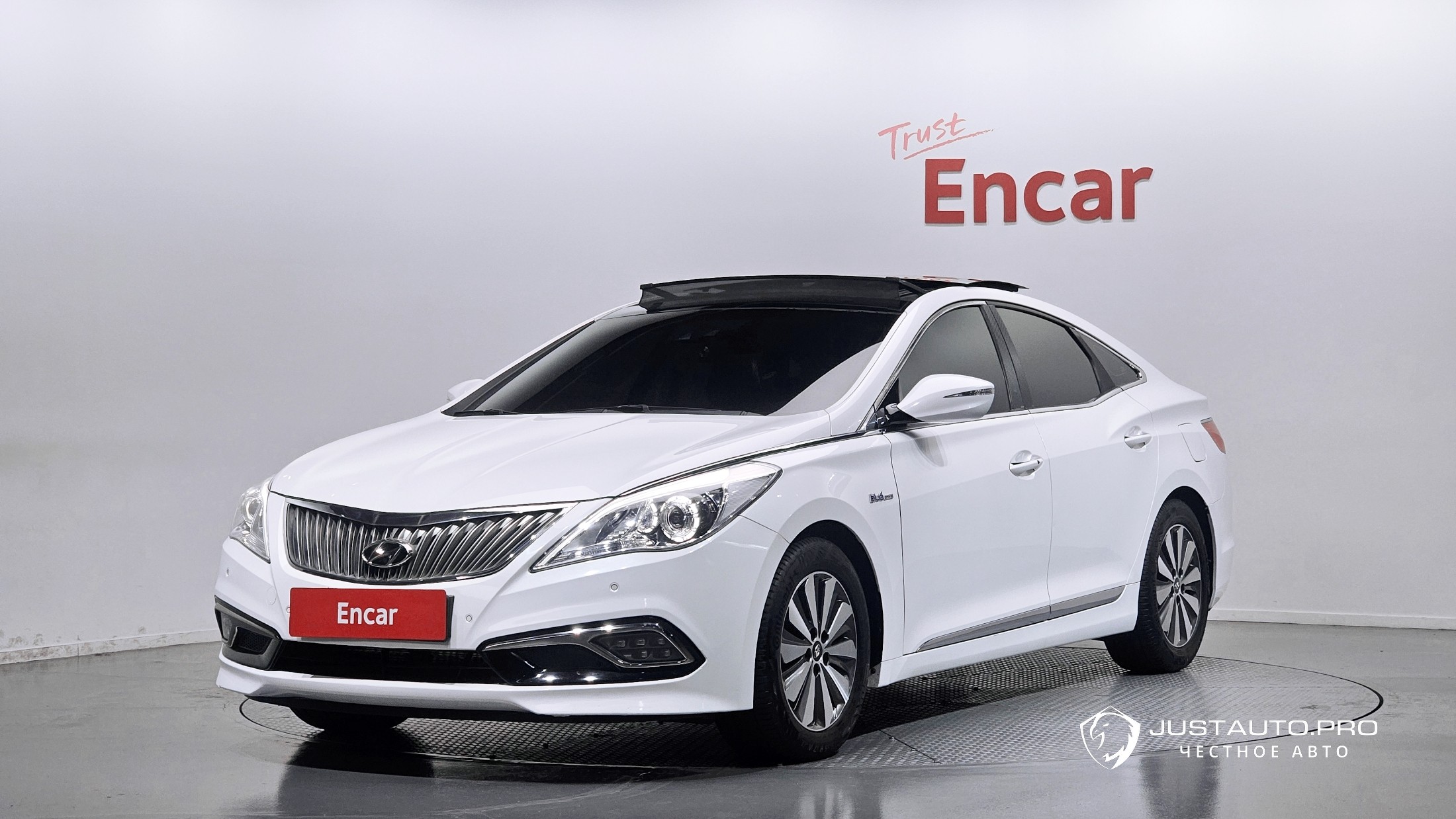 Автомобиль Hyundai Grandeur