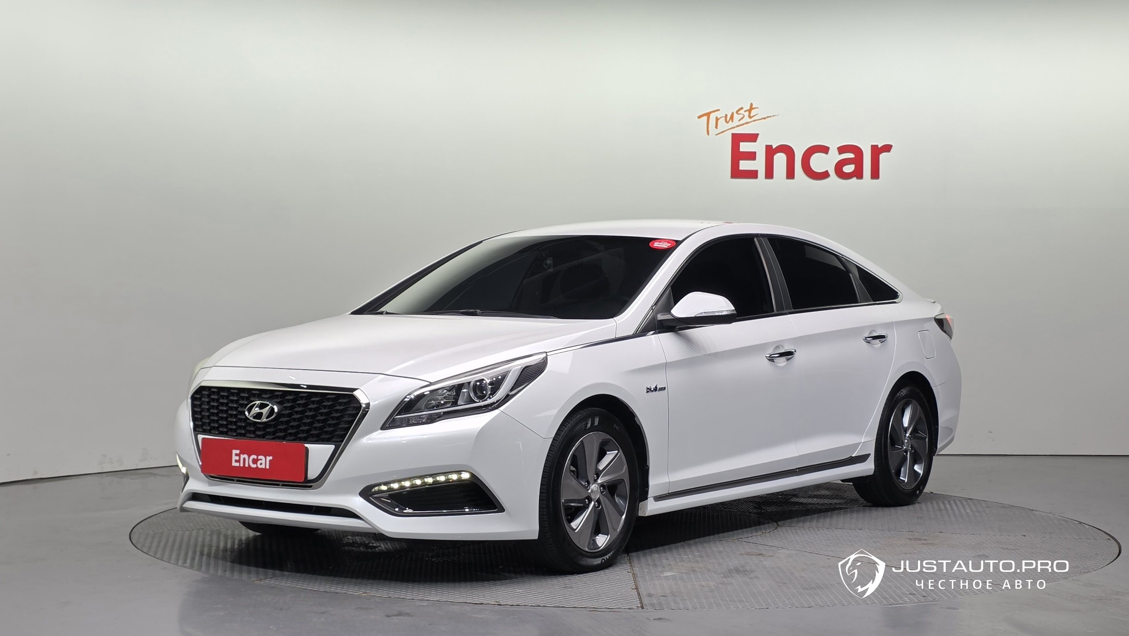 Автомобиль Hyundai Sonata
