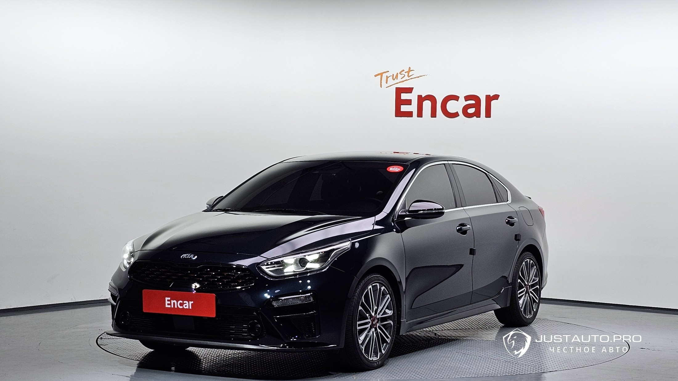 Автомобиль Kia K3