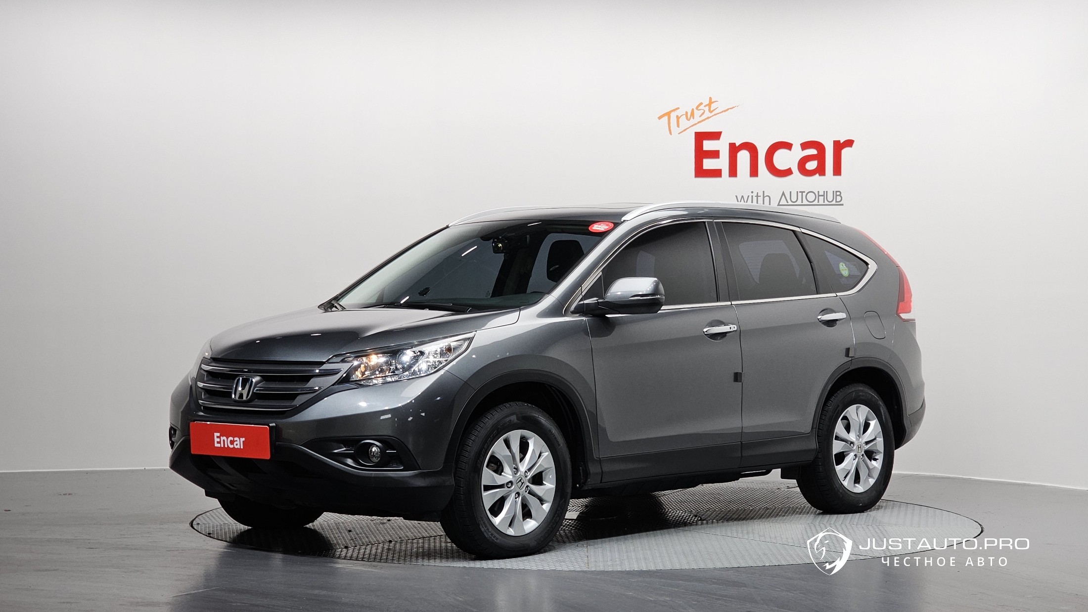 Автомобиль Honda CR-V