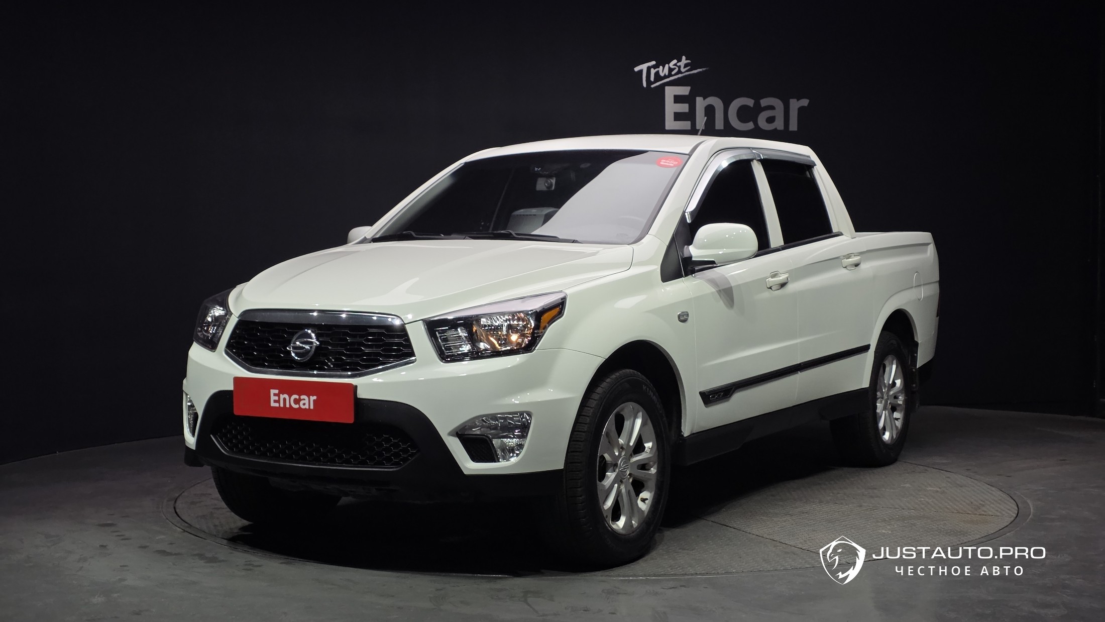Автомобиль KG_Mobility_Ssangyong KORANDO