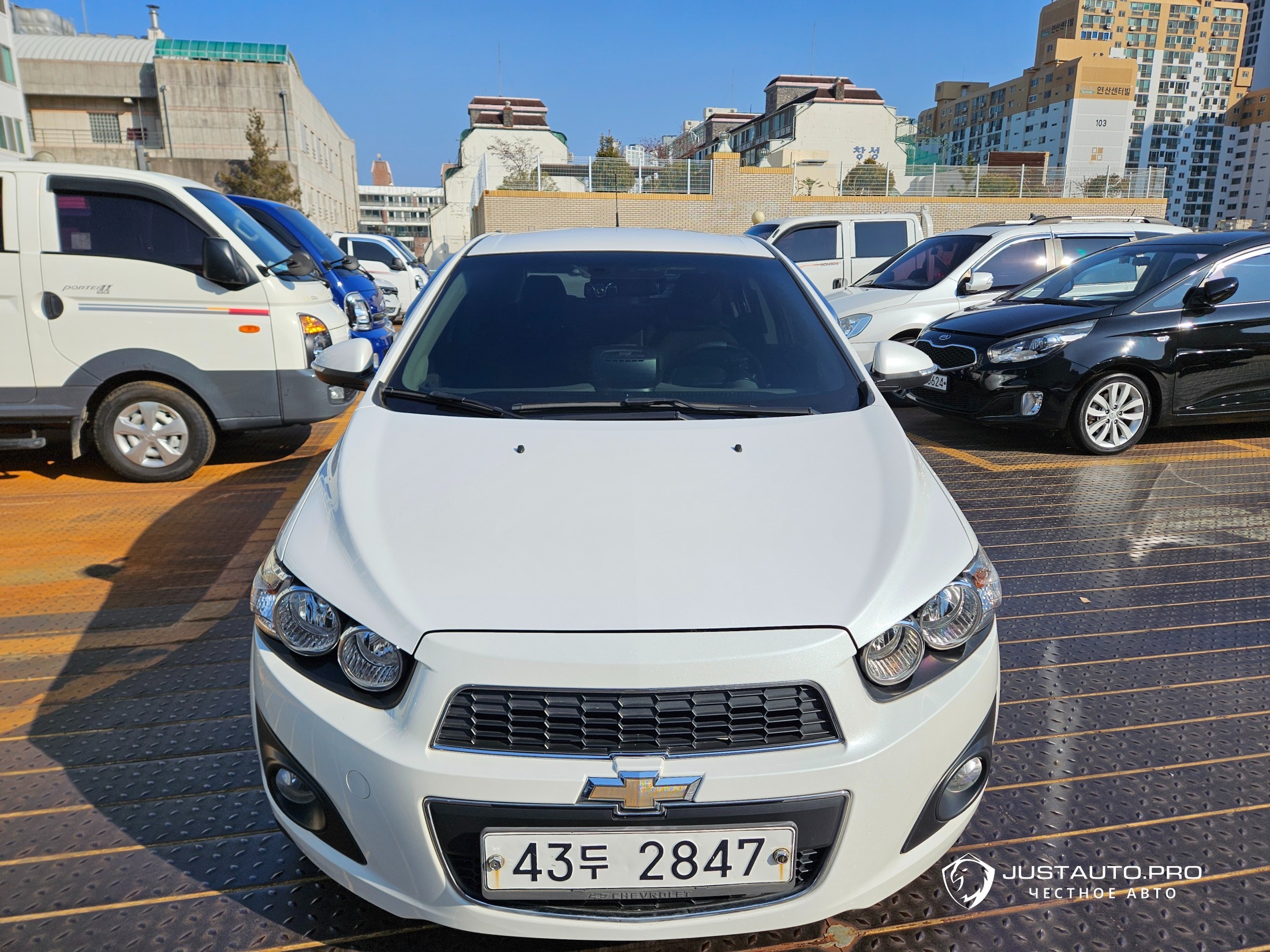 Автомобиль ChevroletGMDaewoo Aveo