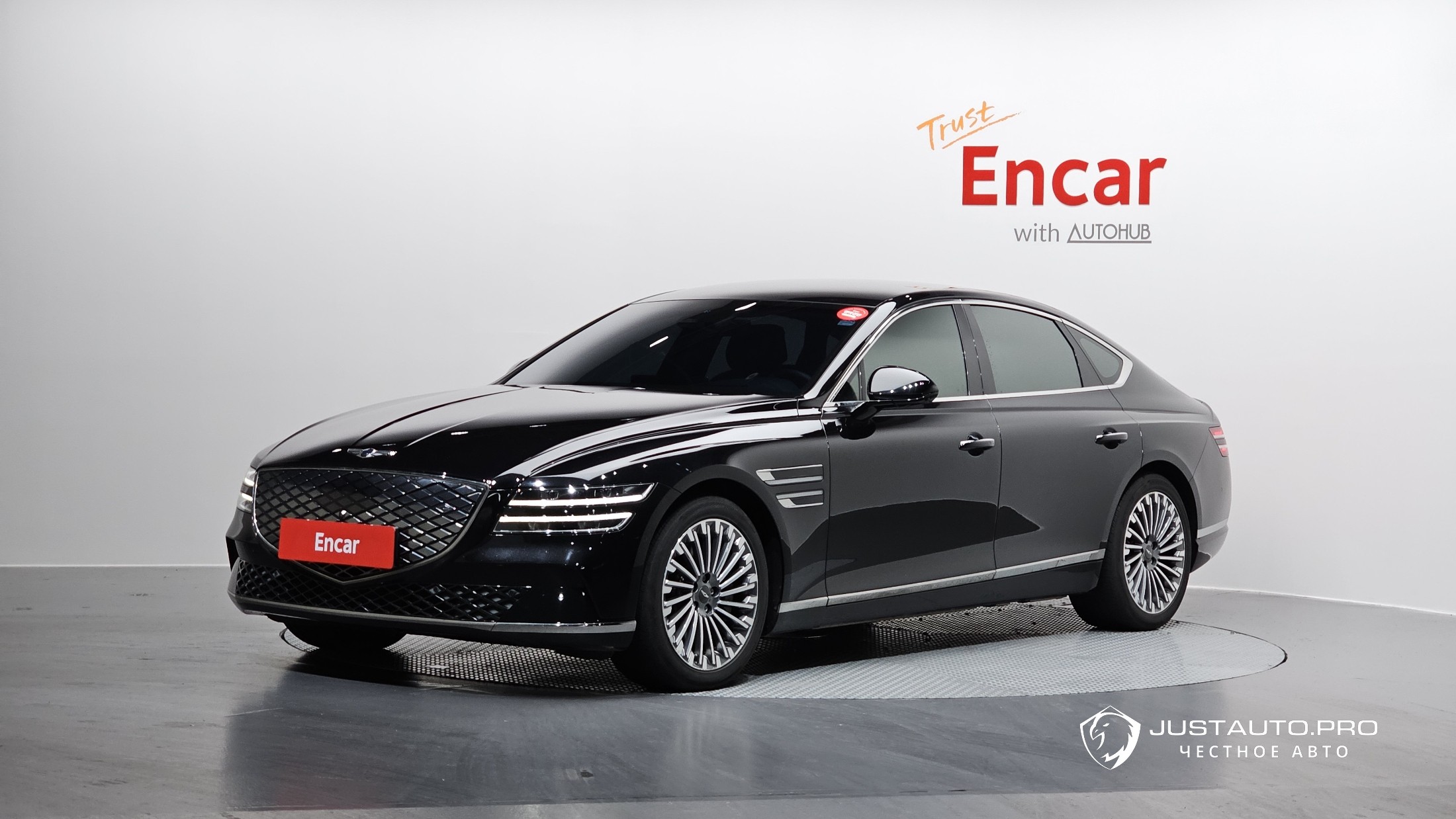 Автомобиль Genesis G80