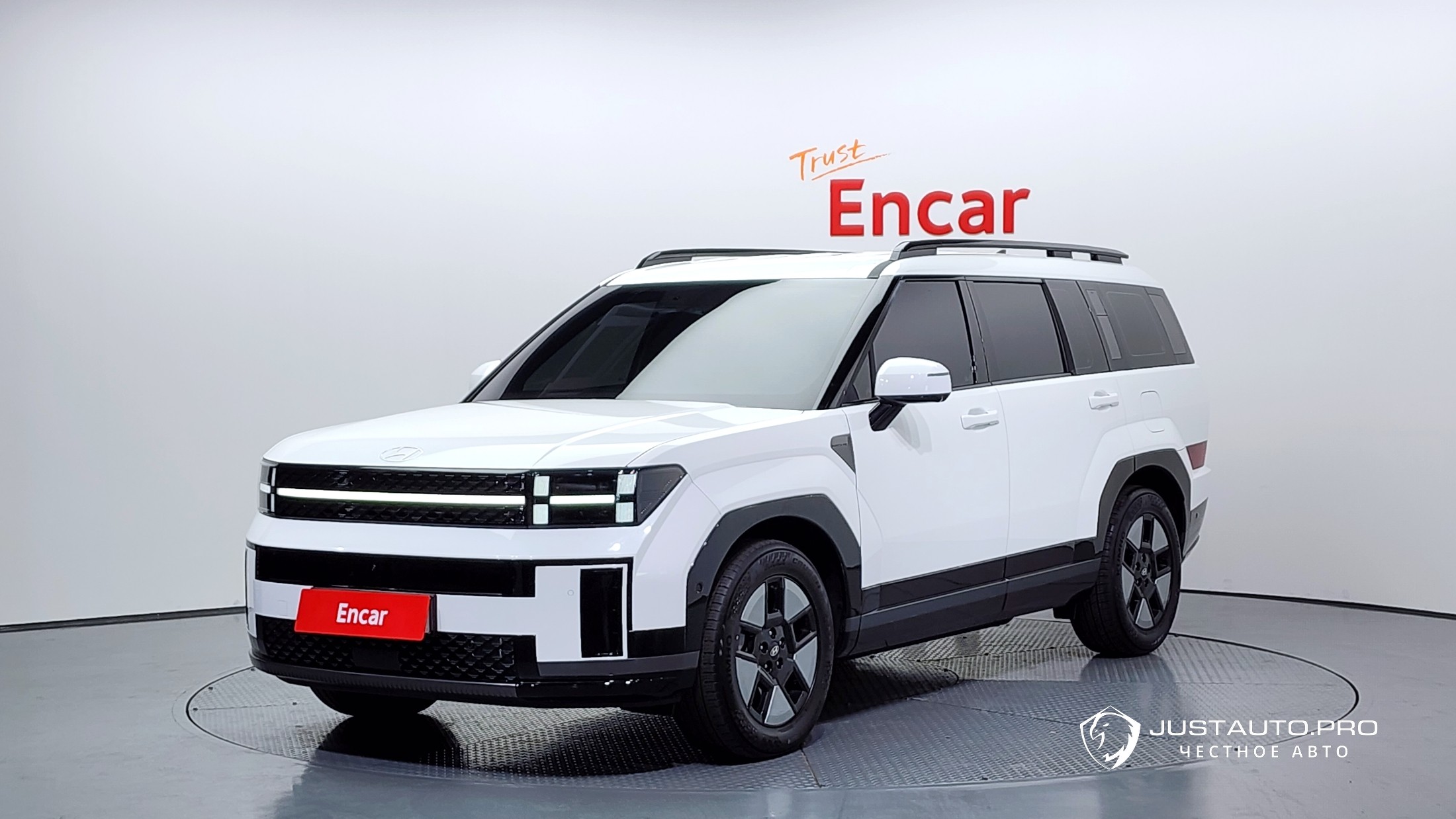 Автомобиль Hyundai Santafe