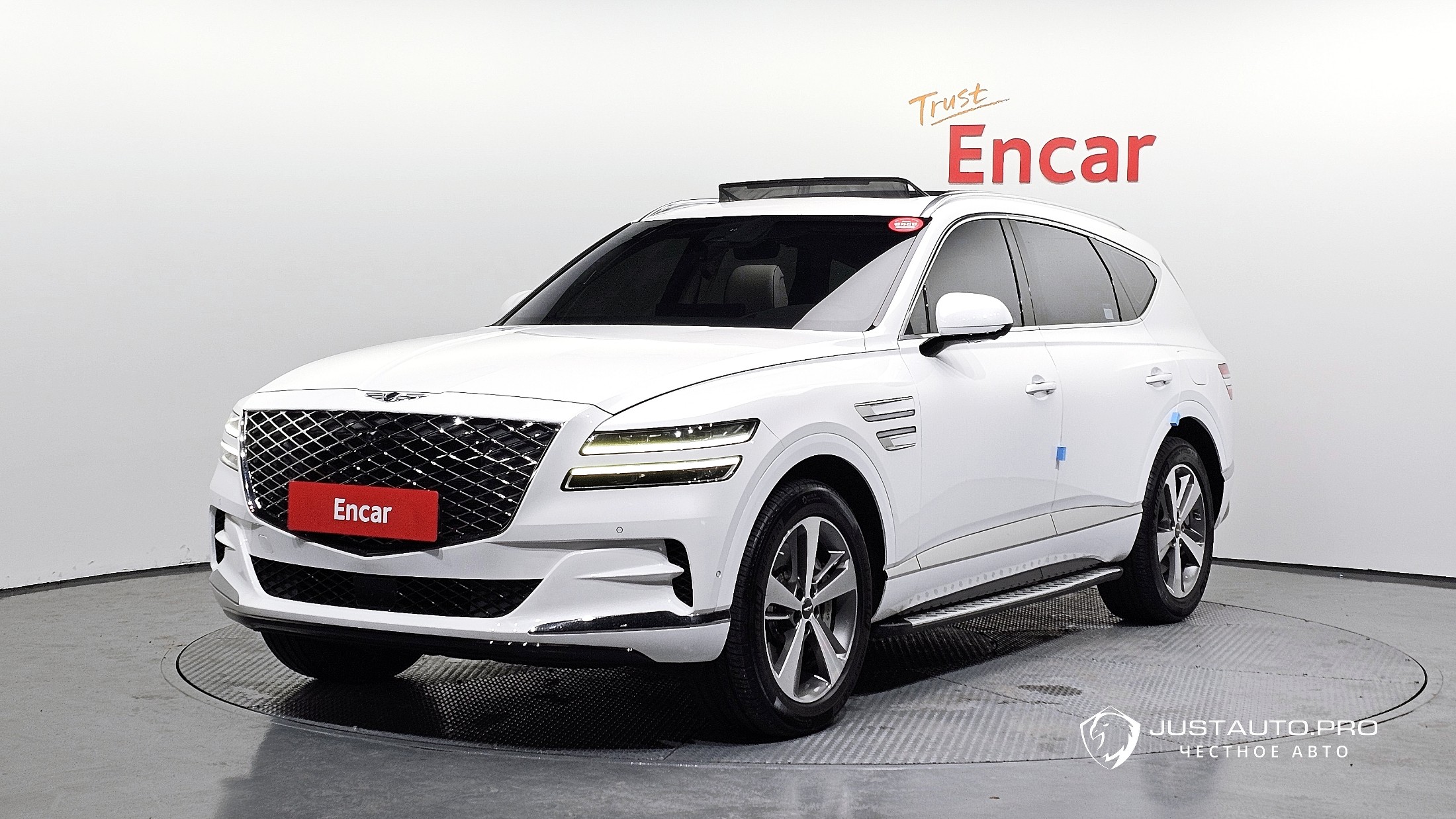 Автомобиль Genesis GV80