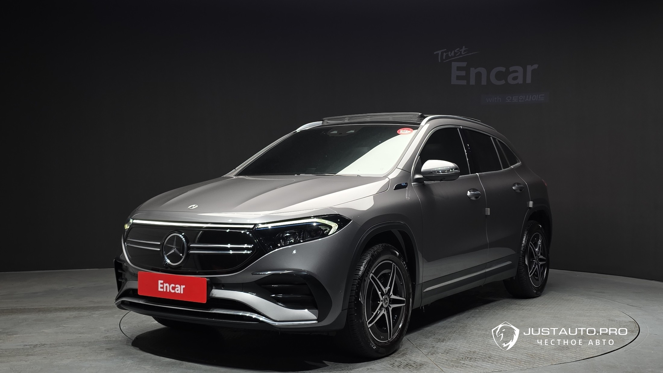 Автомобиль Mercedes-Benz EQA