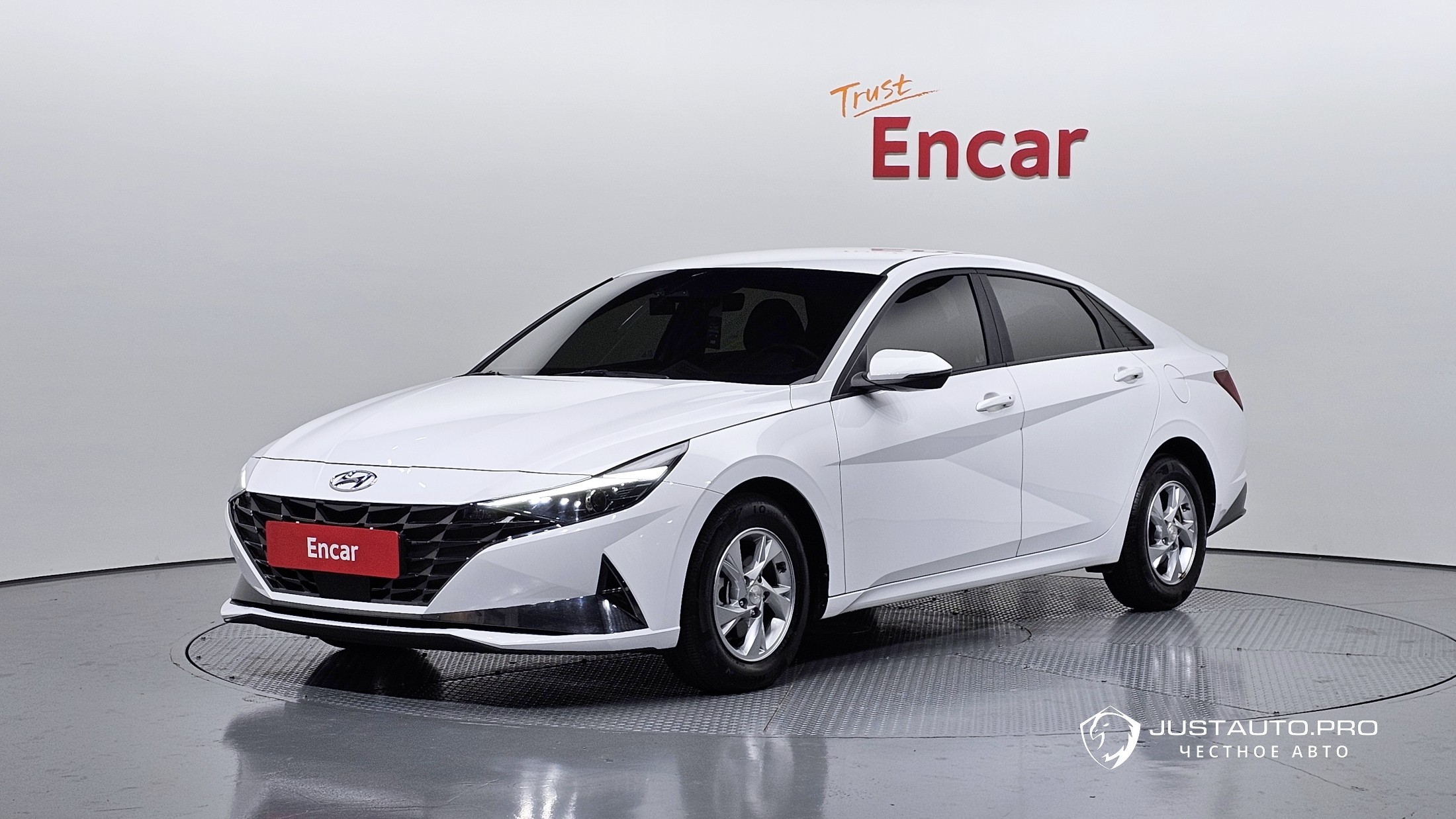Автомобиль Hyundai AVANTE