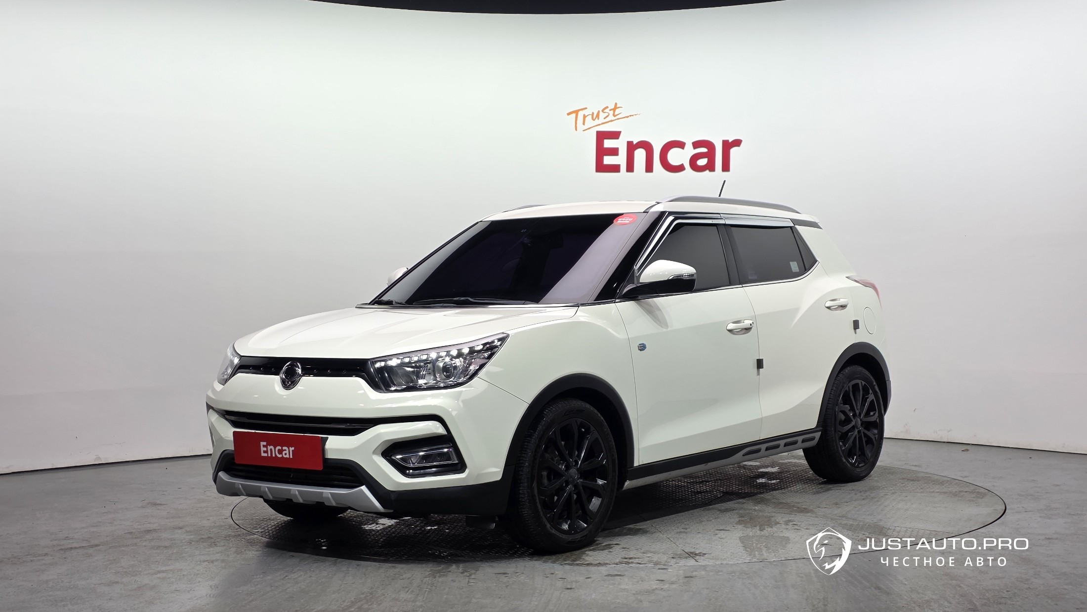 Автомобиль KG_Mobility_Ssangyong TIBOLI