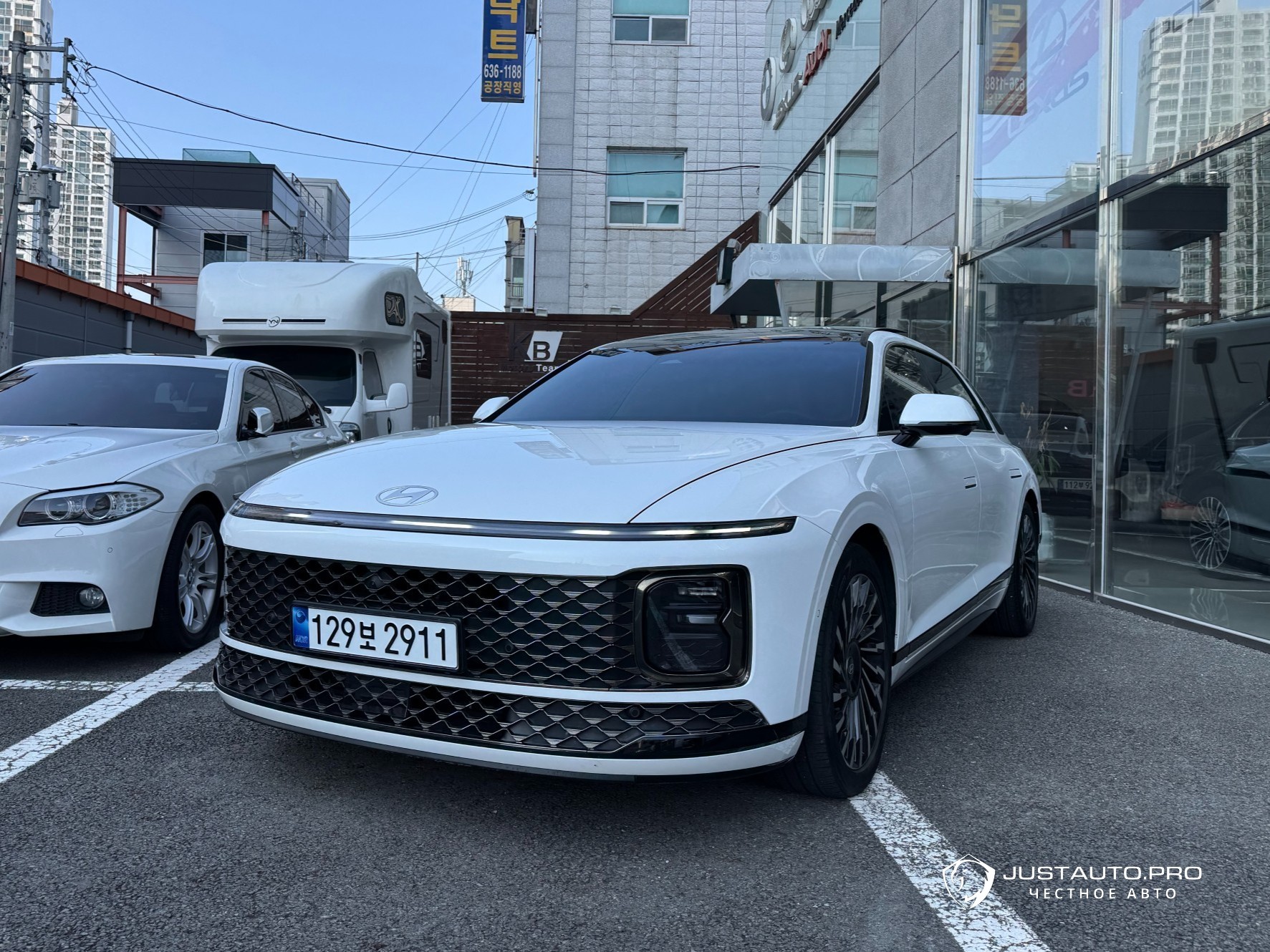 Автомобиль Hyundai Grandeur