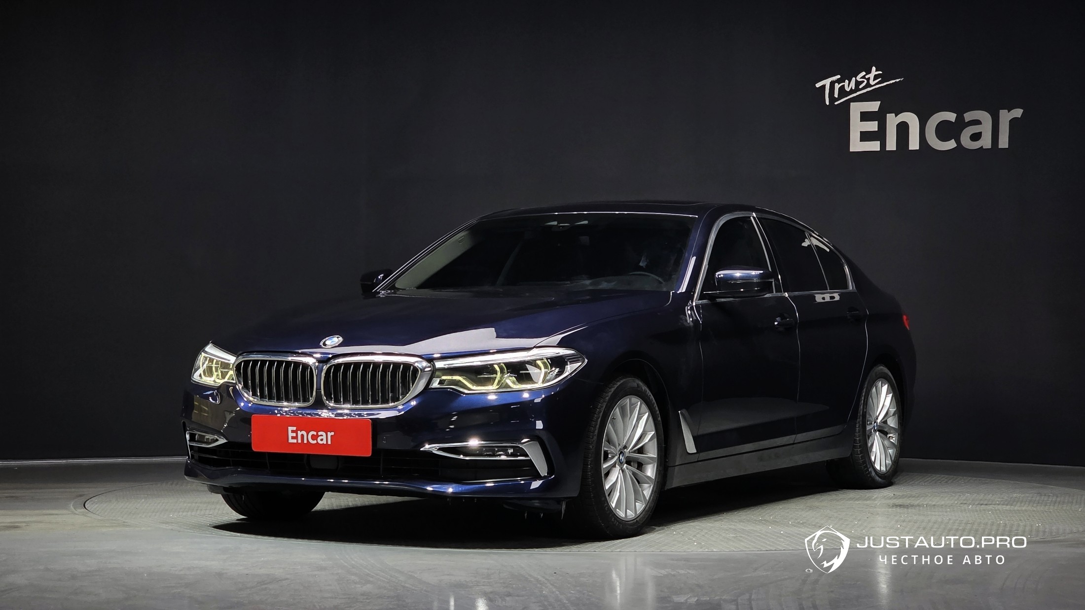Автомобиль BMW 5-Series