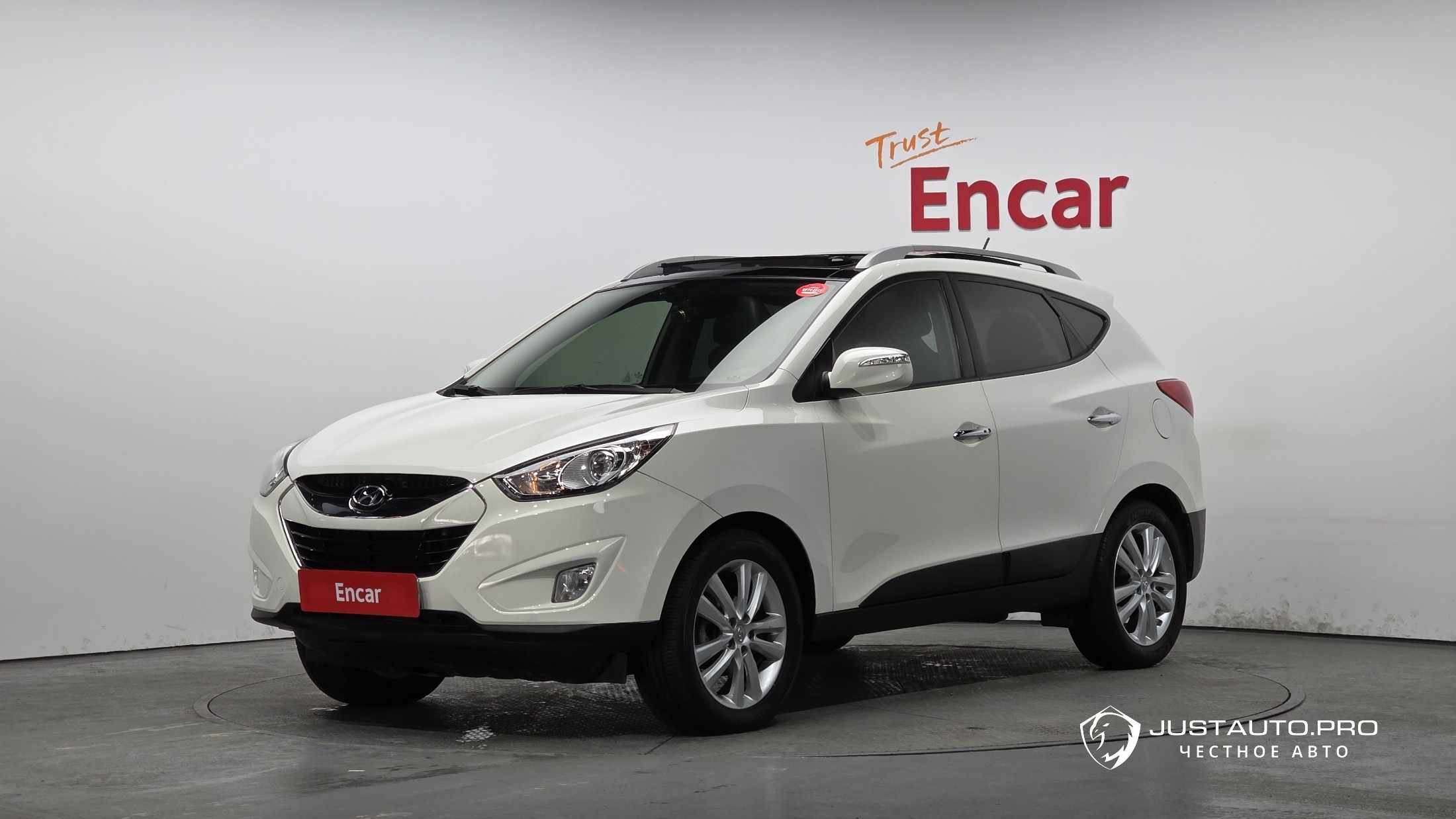 Автомобиль Hyundai Tucson