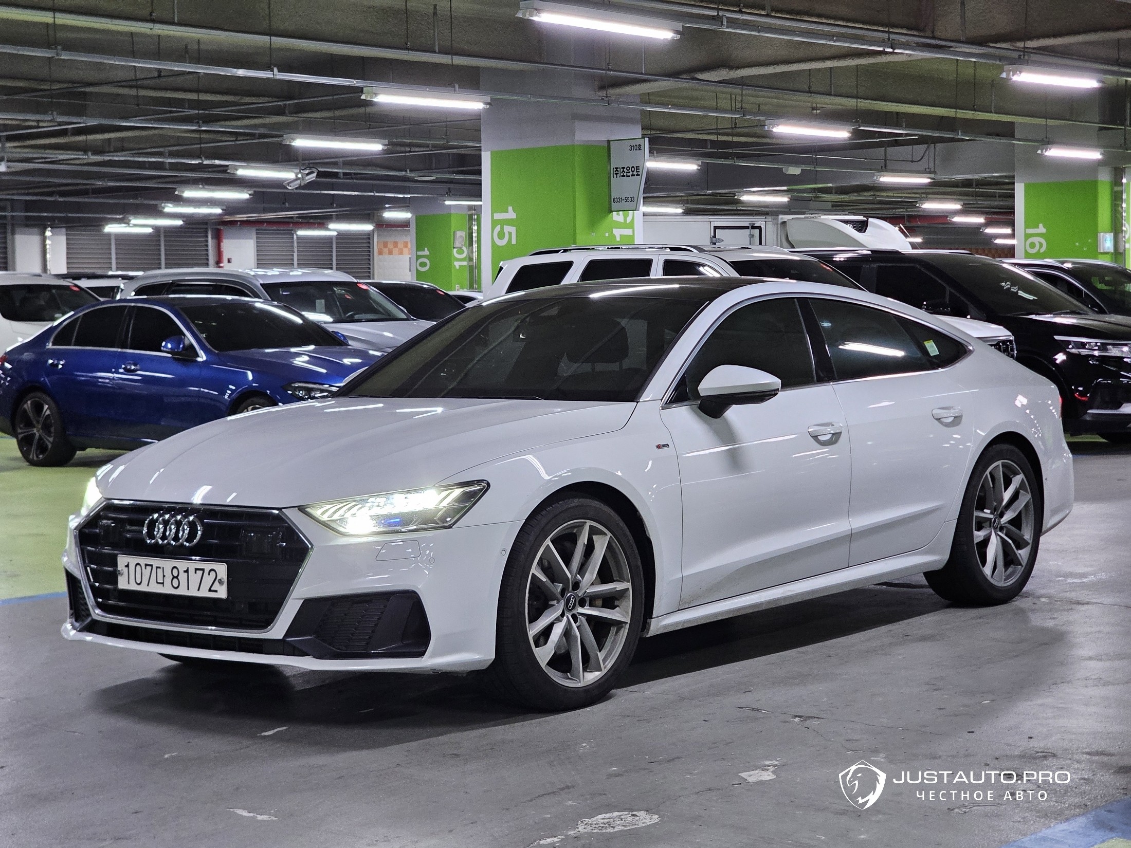 Автомобиль Audi A7