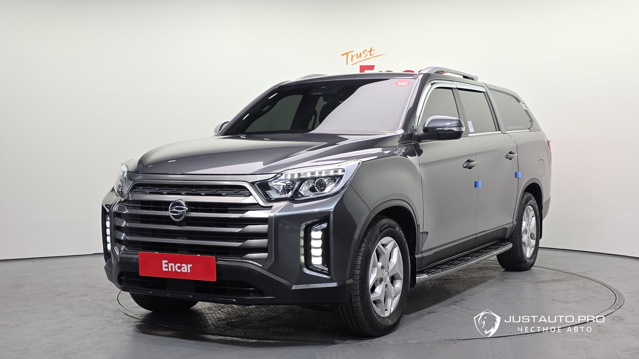 Автомобиль KG_Mobility_Ssangyong Rexton