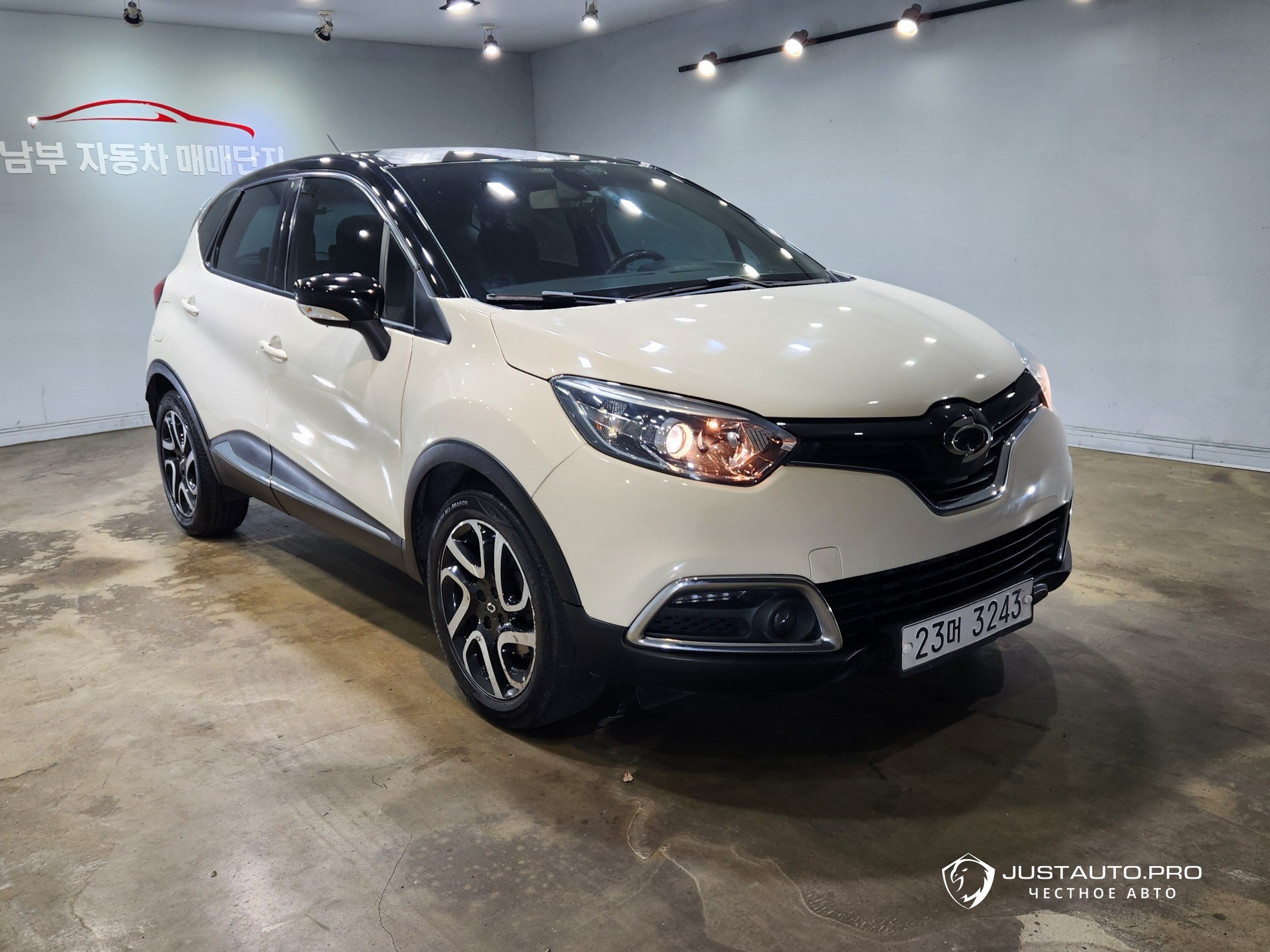 Автомобиль Renault-KoreaSamsung QM3