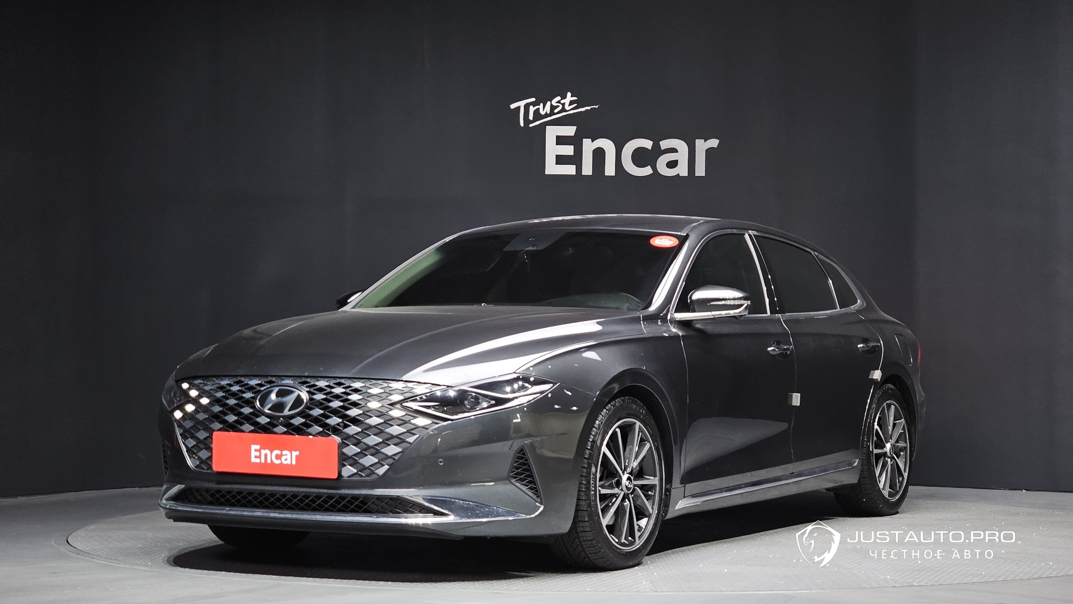 Автомобиль Hyundai Grandeur