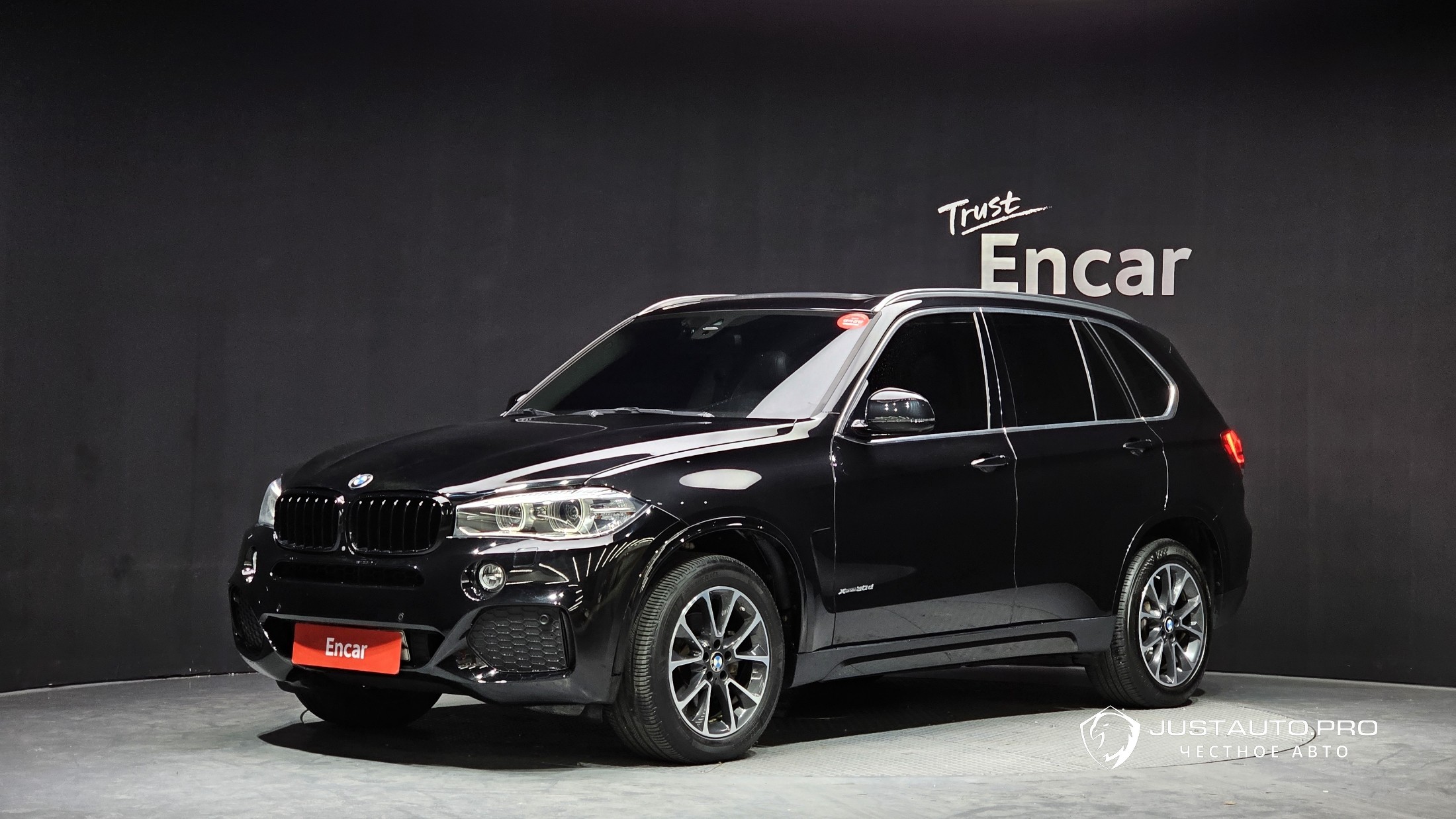 Автомобиль BMW X5