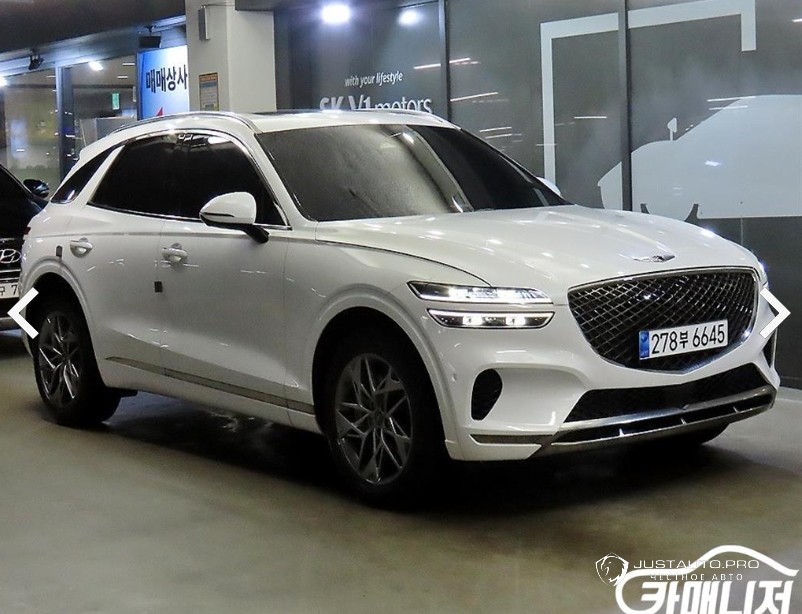 Автомобиль Genesis GV70