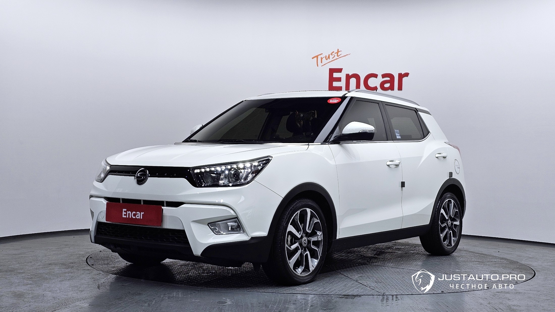 Автомобиль KG_Mobility_Ssangyong TIBOLI