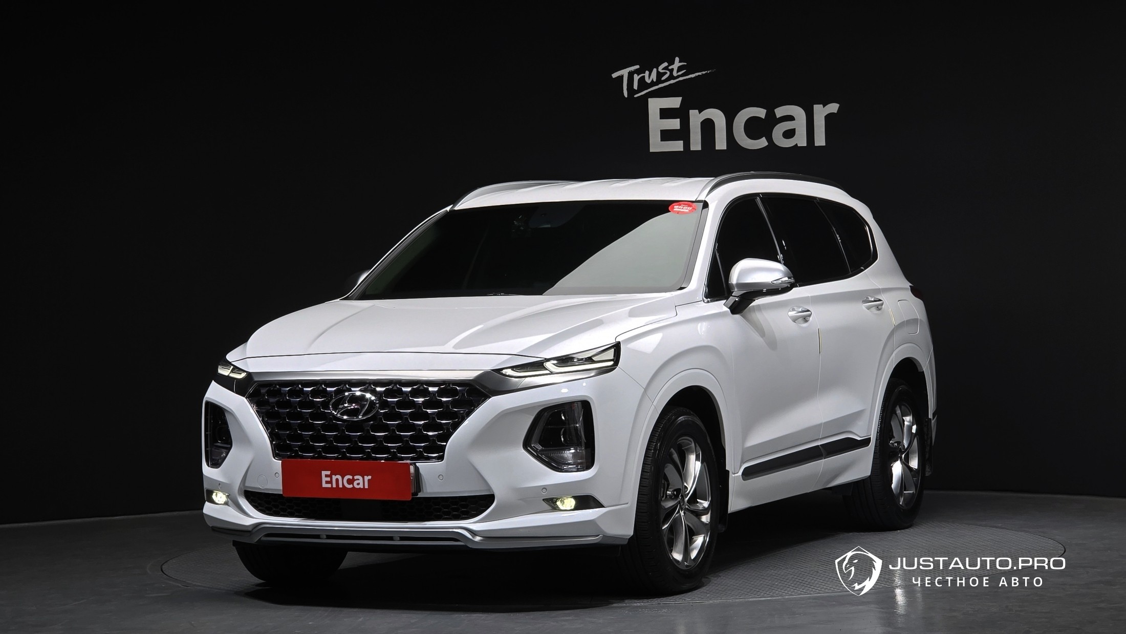 Автомобиль Hyundai Santafe