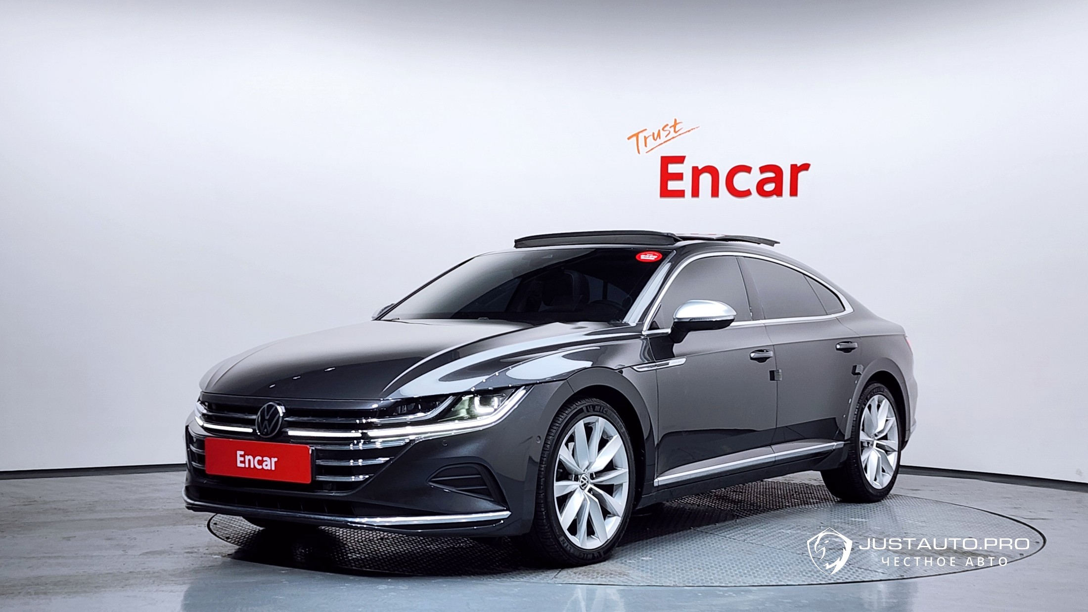 Автомобиль Volkswagen Arteon