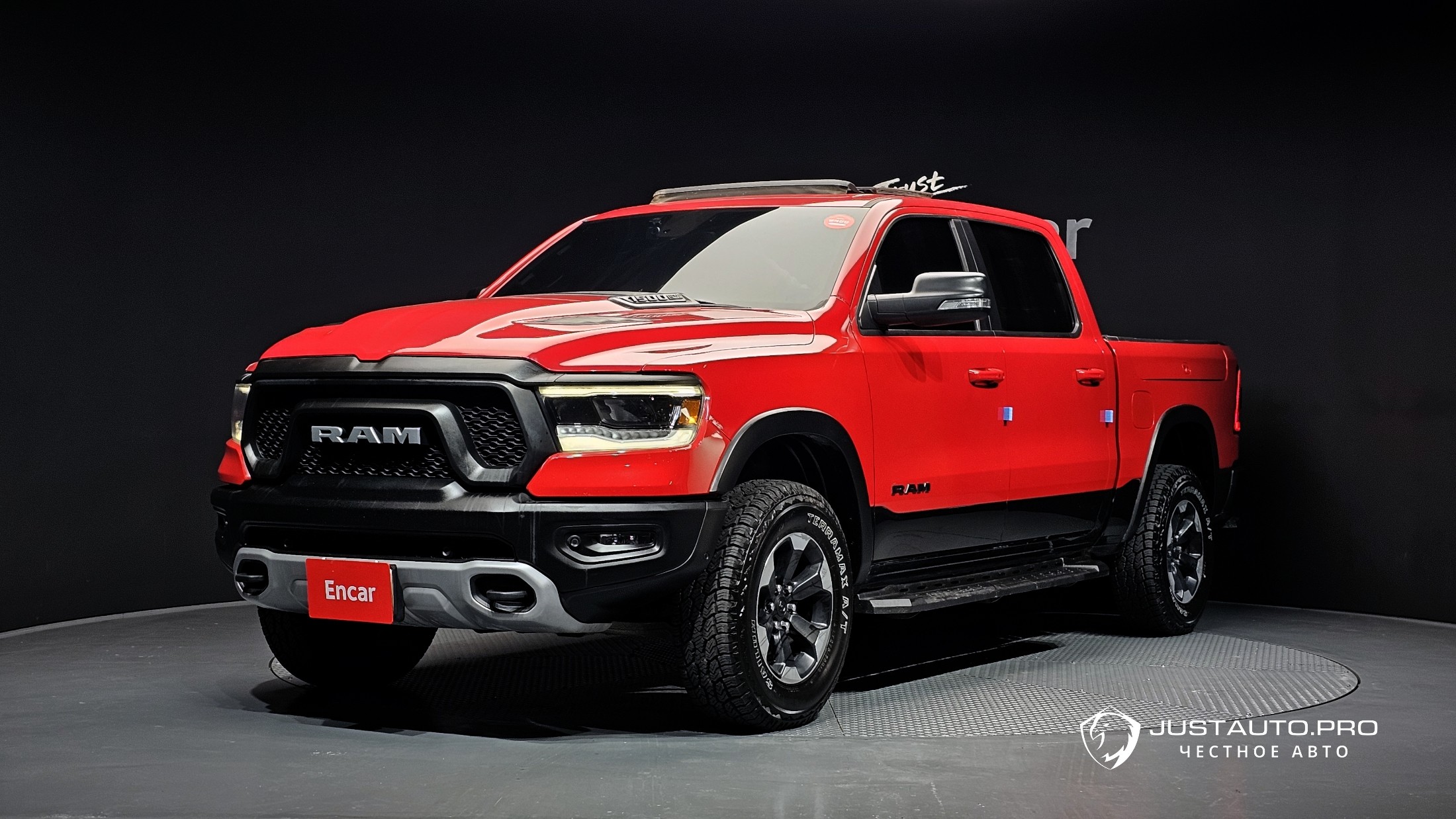 Автомобиль Dodge Ram Pick Up