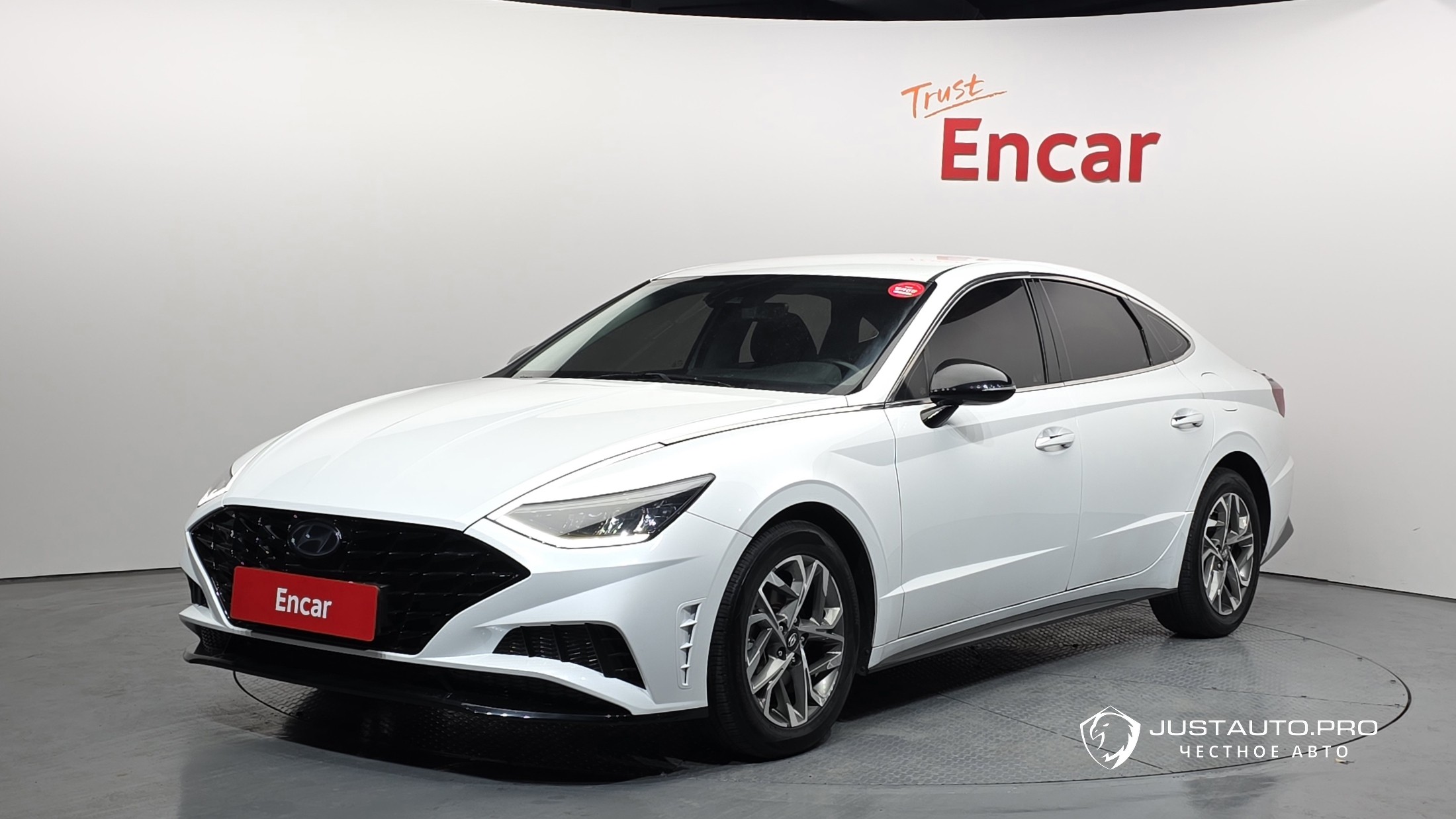 Автомобиль Hyundai Sonata