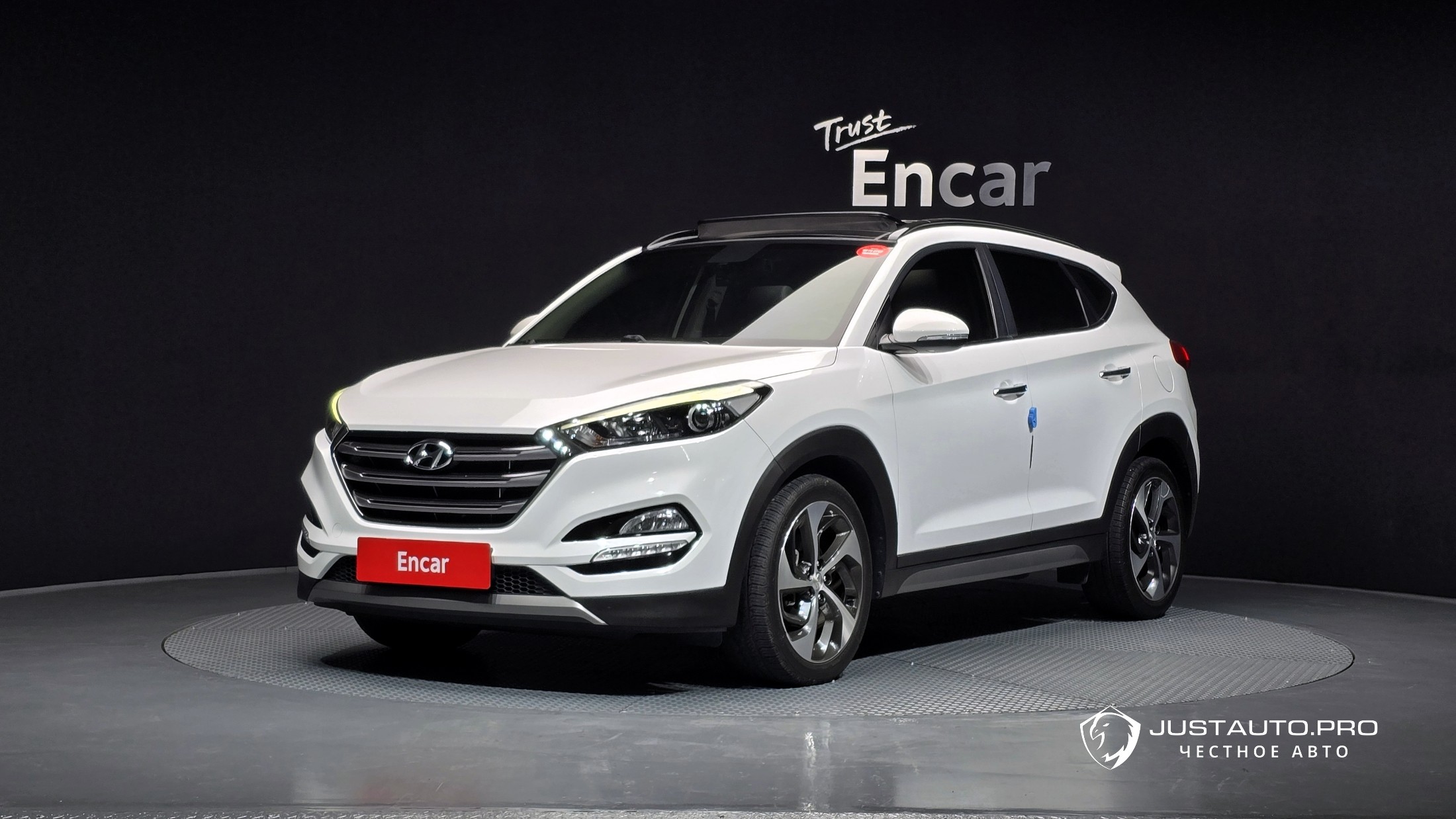 Автомобиль Hyundai Tucson