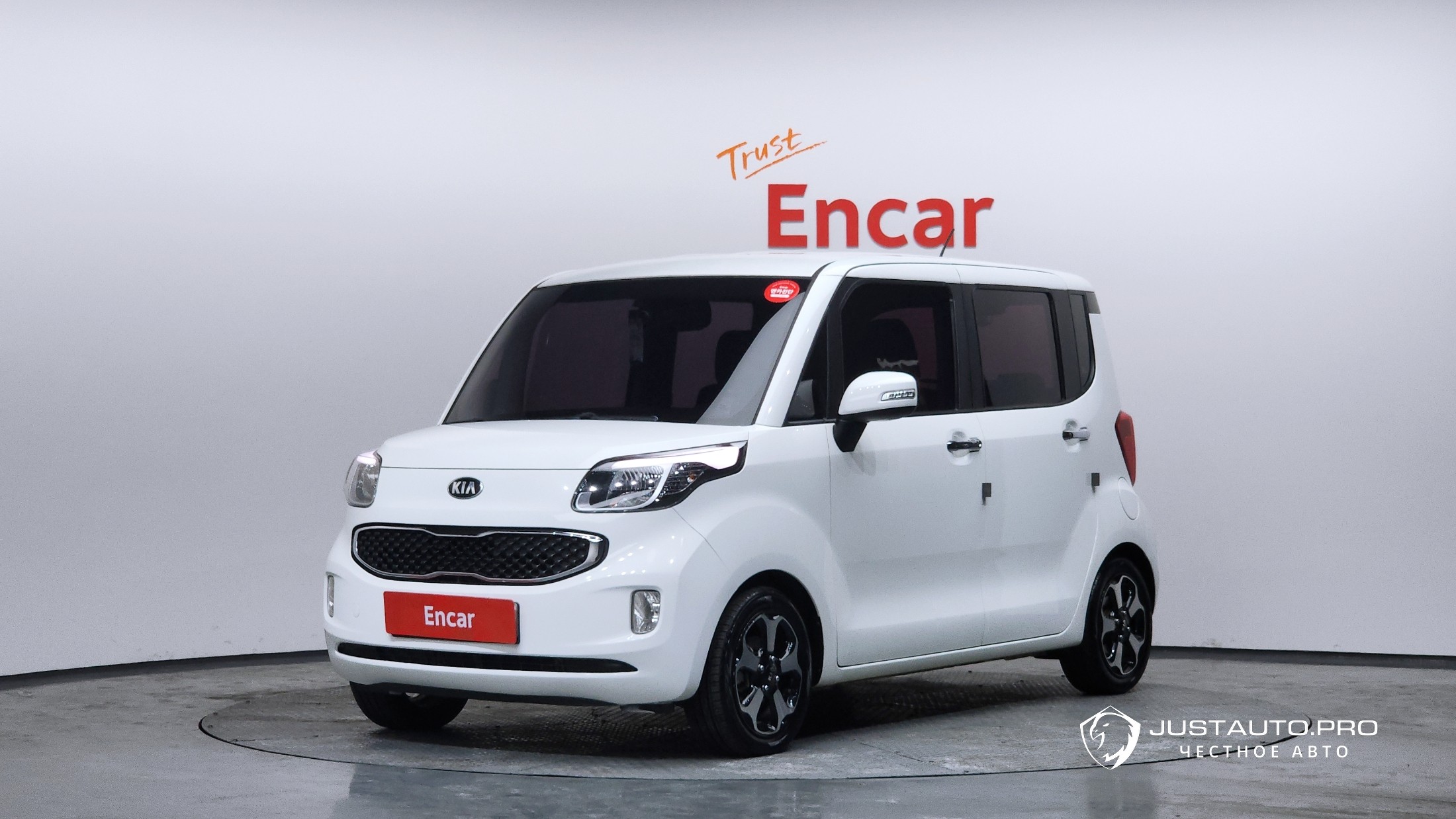 Автомобиль Kia RAY