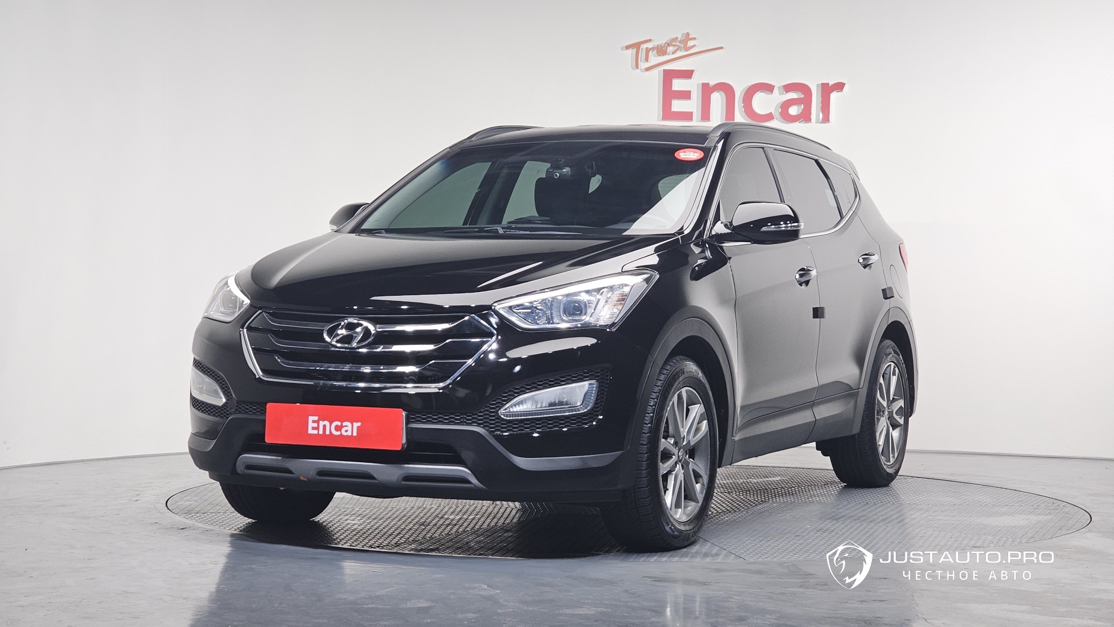 Автомобиль Hyundai Santafe