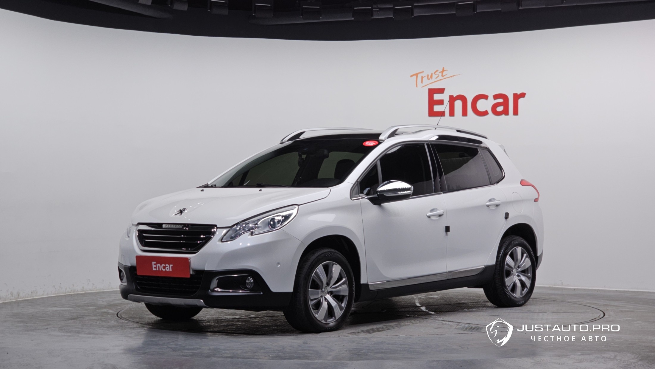 Автомобиль Peugeot 2008
