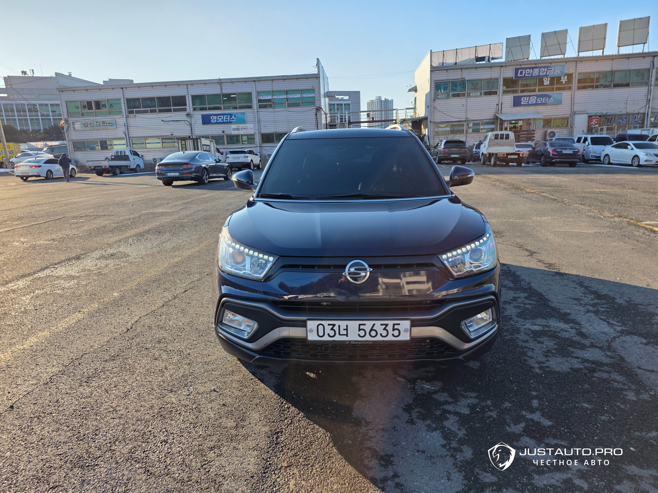 Автомобиль KG_Mobility_Ssangyong TIBOLI