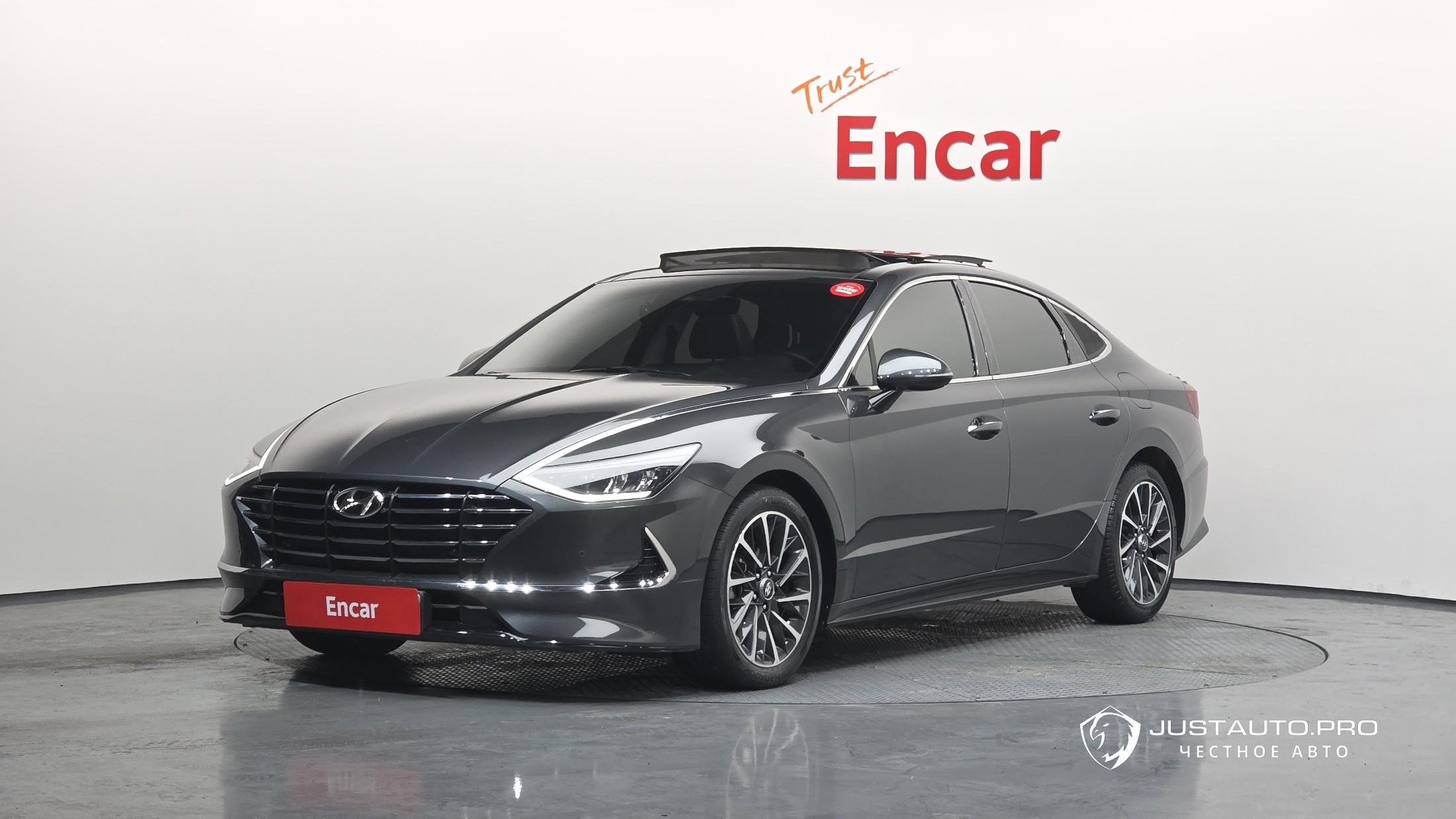 Автомобиль Hyundai Sonata