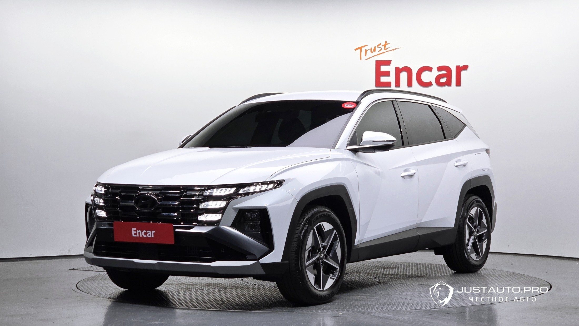 Автомобиль Hyundai Tucson