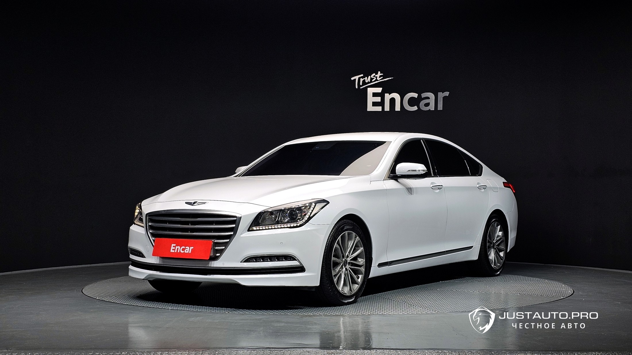 Автомобиль Hyundai Genesis