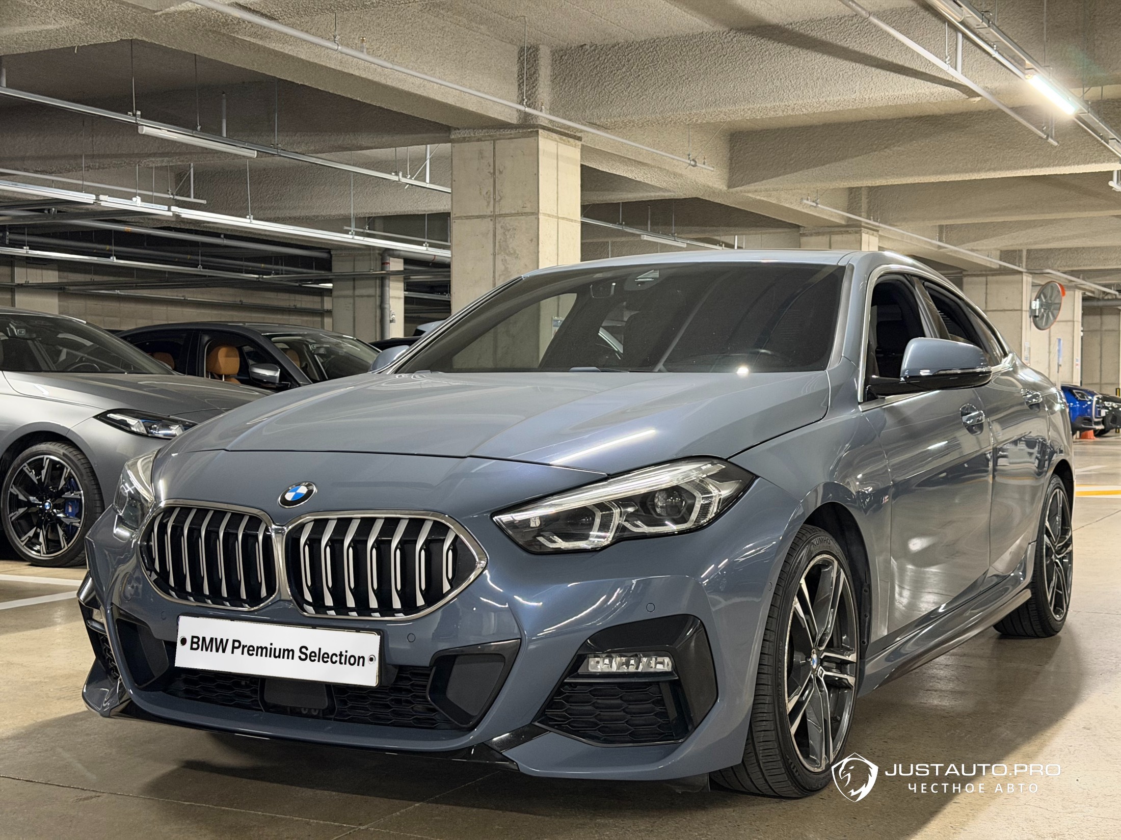 Автомобиль BMW 2-Series