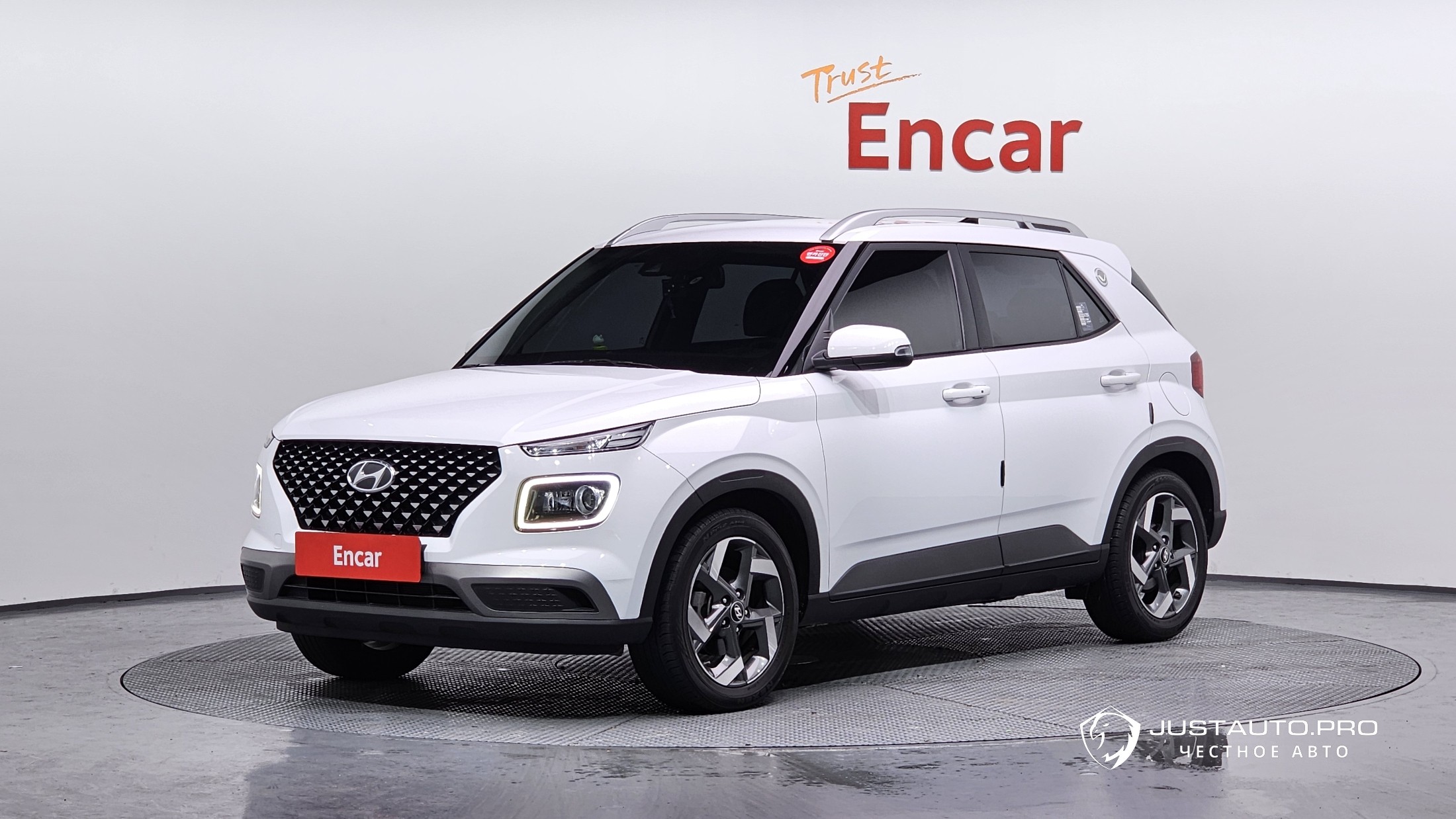 Автомобиль Hyundai Venue