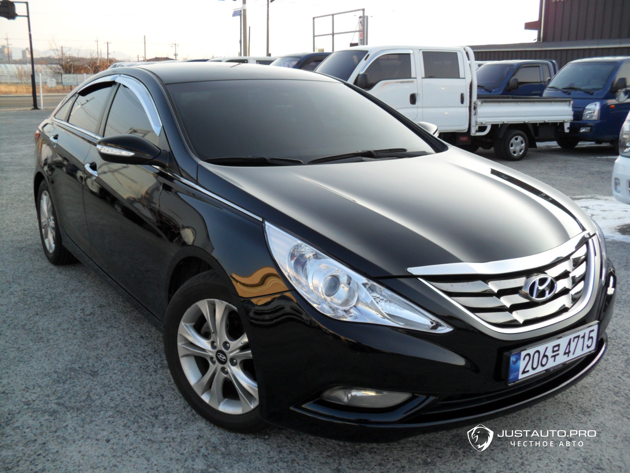 Автомобиль Hyundai Sonata