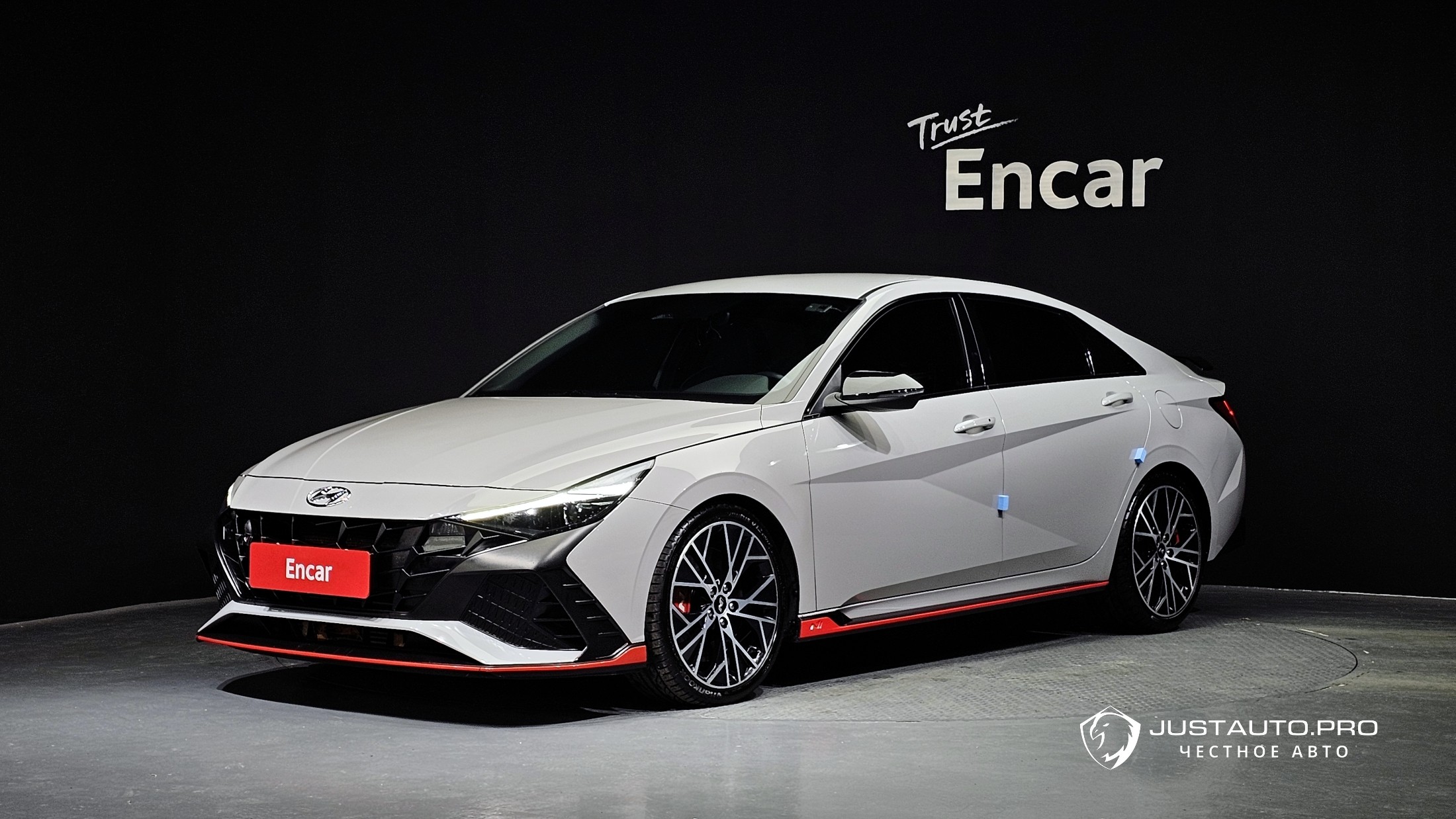 Автомобиль Hyundai AVANTE