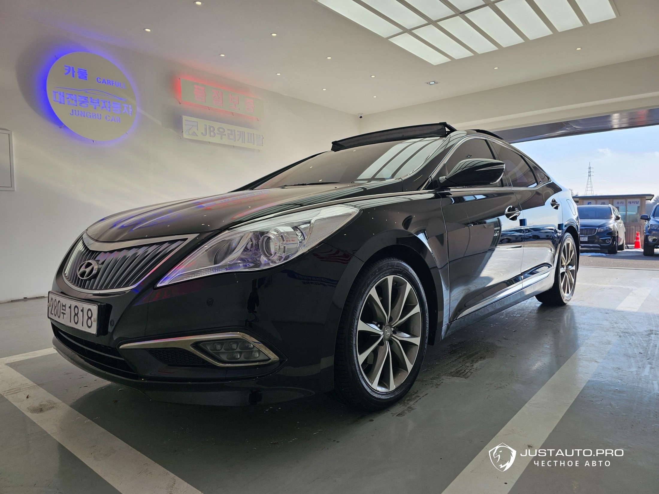 Автомобиль Hyundai Grandeur