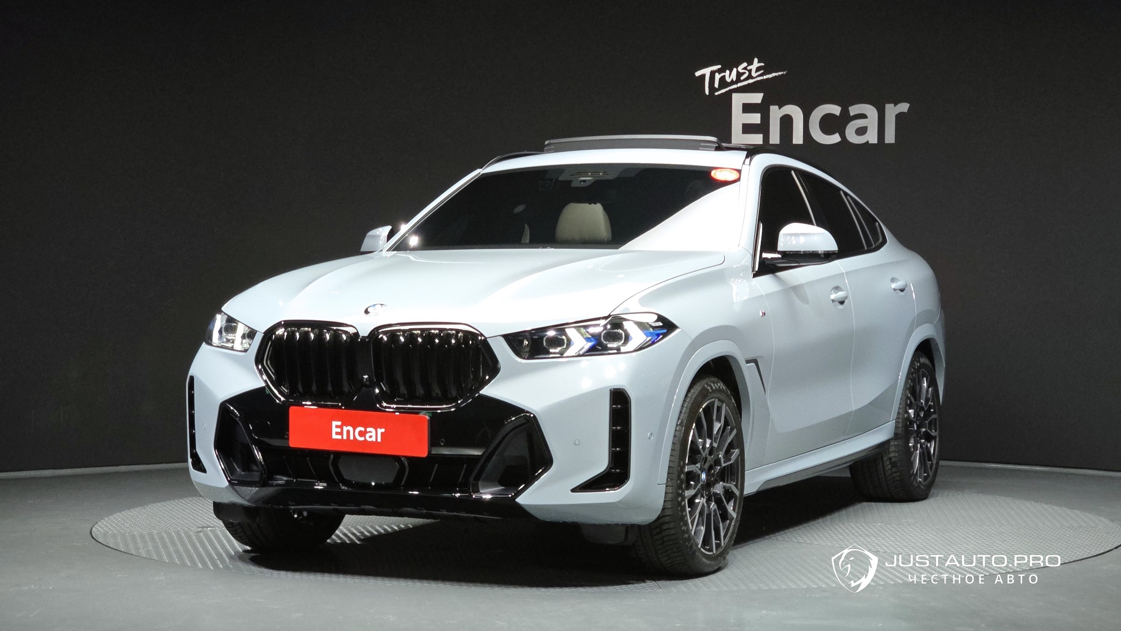 Автомобиль BMW X6