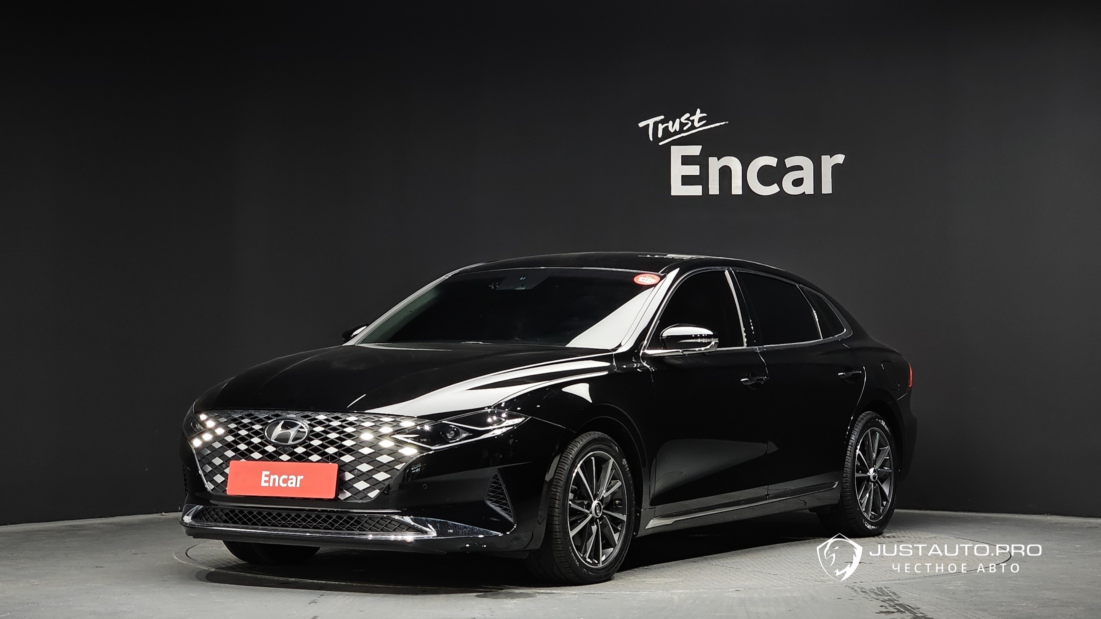 Автомобиль Hyundai Grandeur