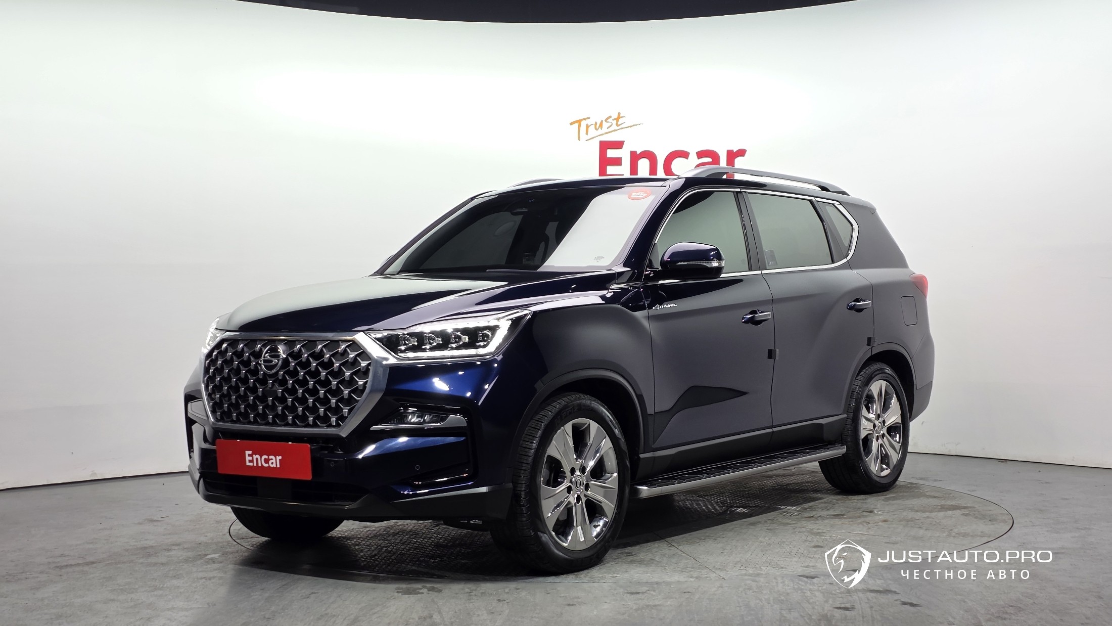 Автомобиль KG_Mobility_Ssangyong Rexton